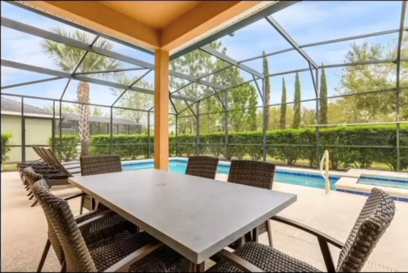 Image 30 of 37 For 4412 Acorn Court