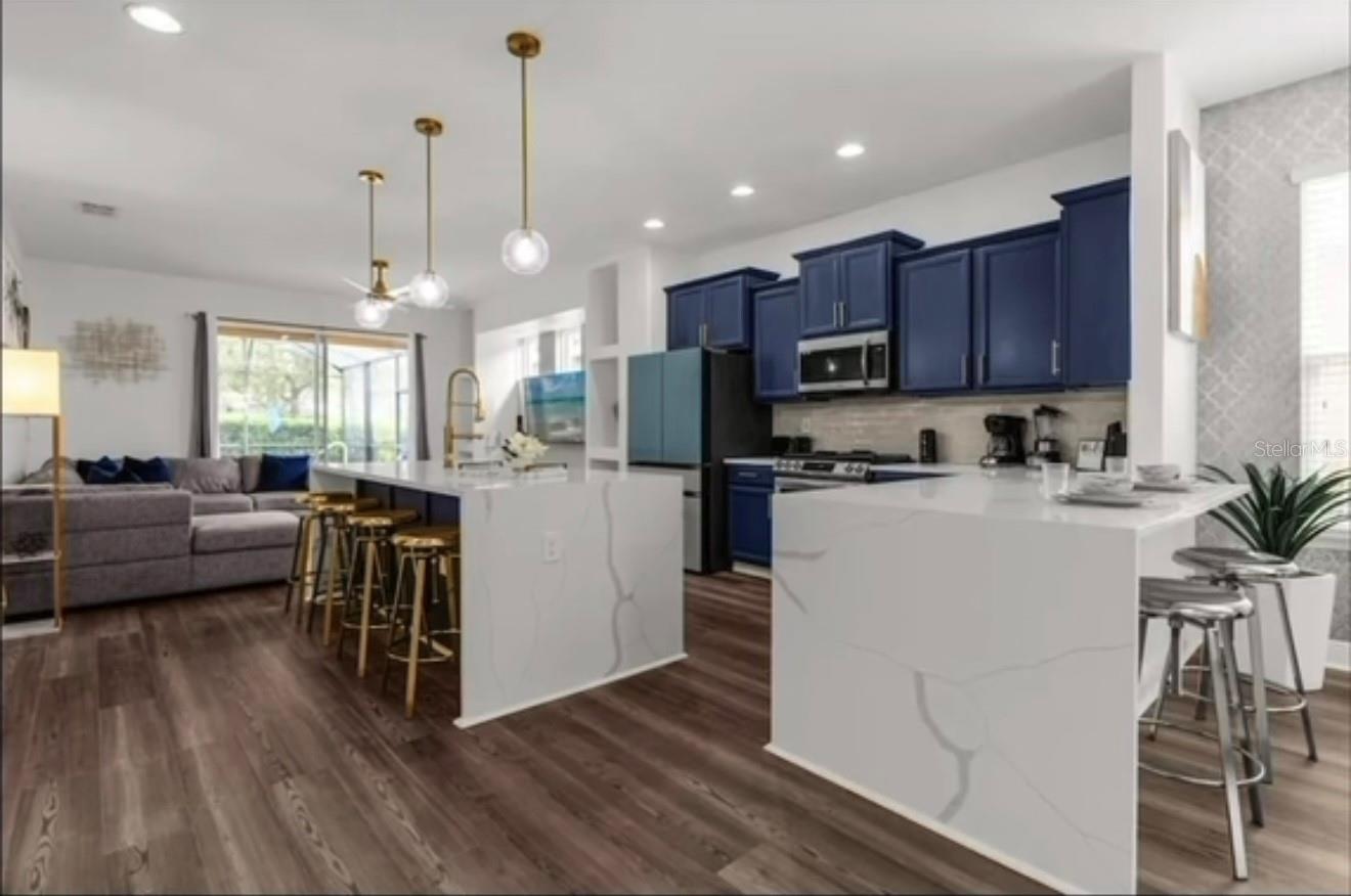 Image 7 of 37 For 4412 Acorn Court