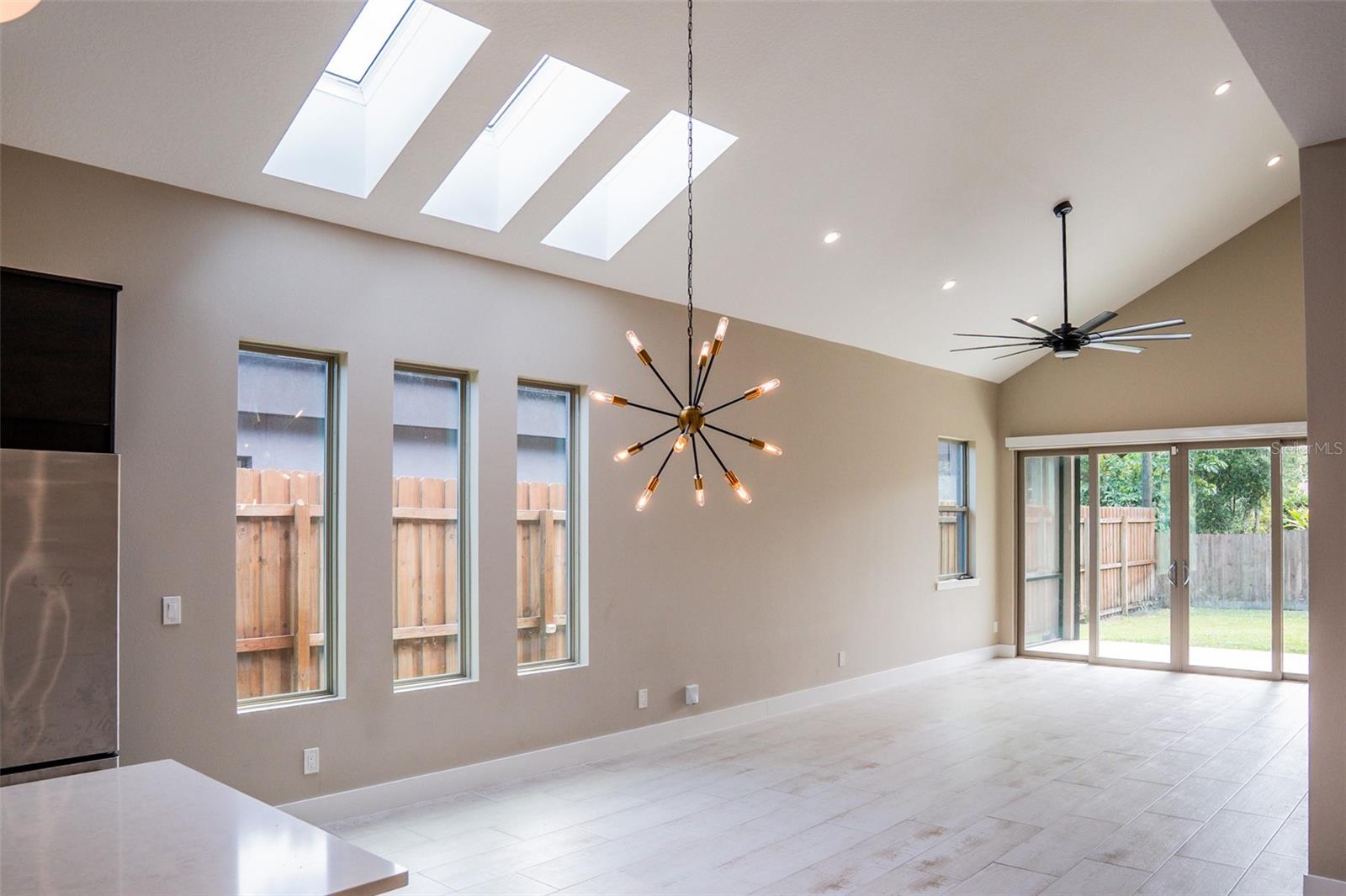 Image 12 of 47 For 2514 Shannon Road