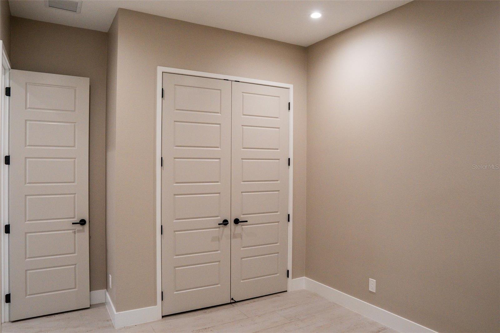 Image 31 of 47 For 2514 Shannon Road