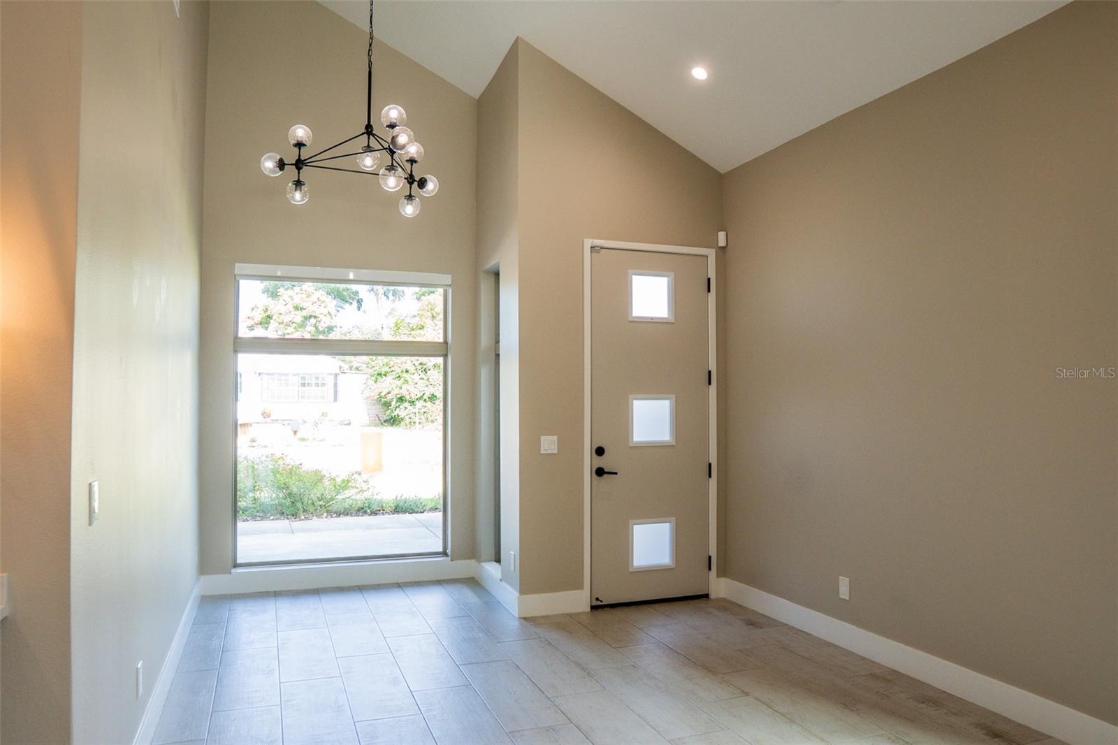 Image 7 of 47 For 2514 Shannon Road