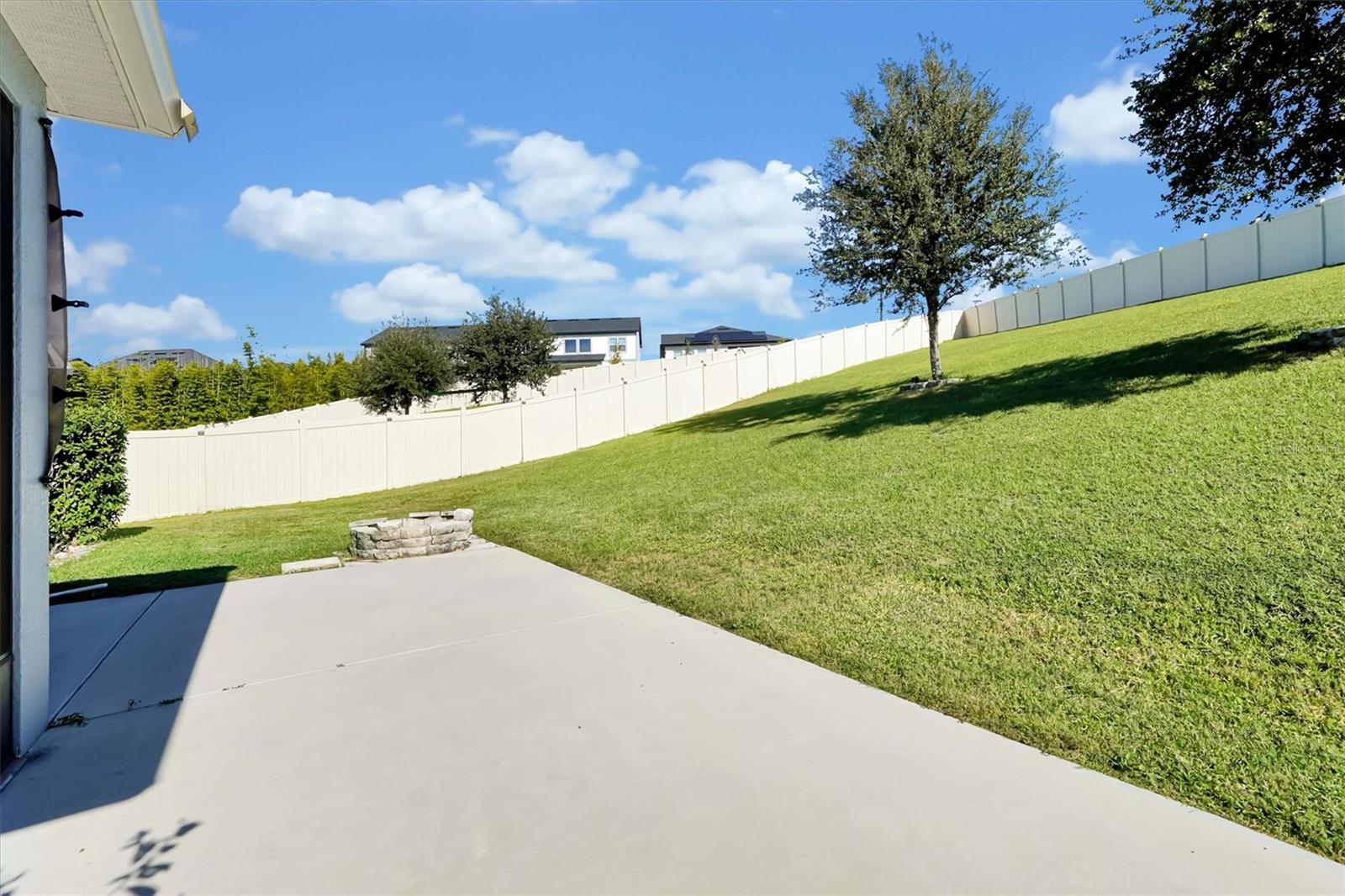 Image 46 of 57 For 17094 Gathering Place Circle