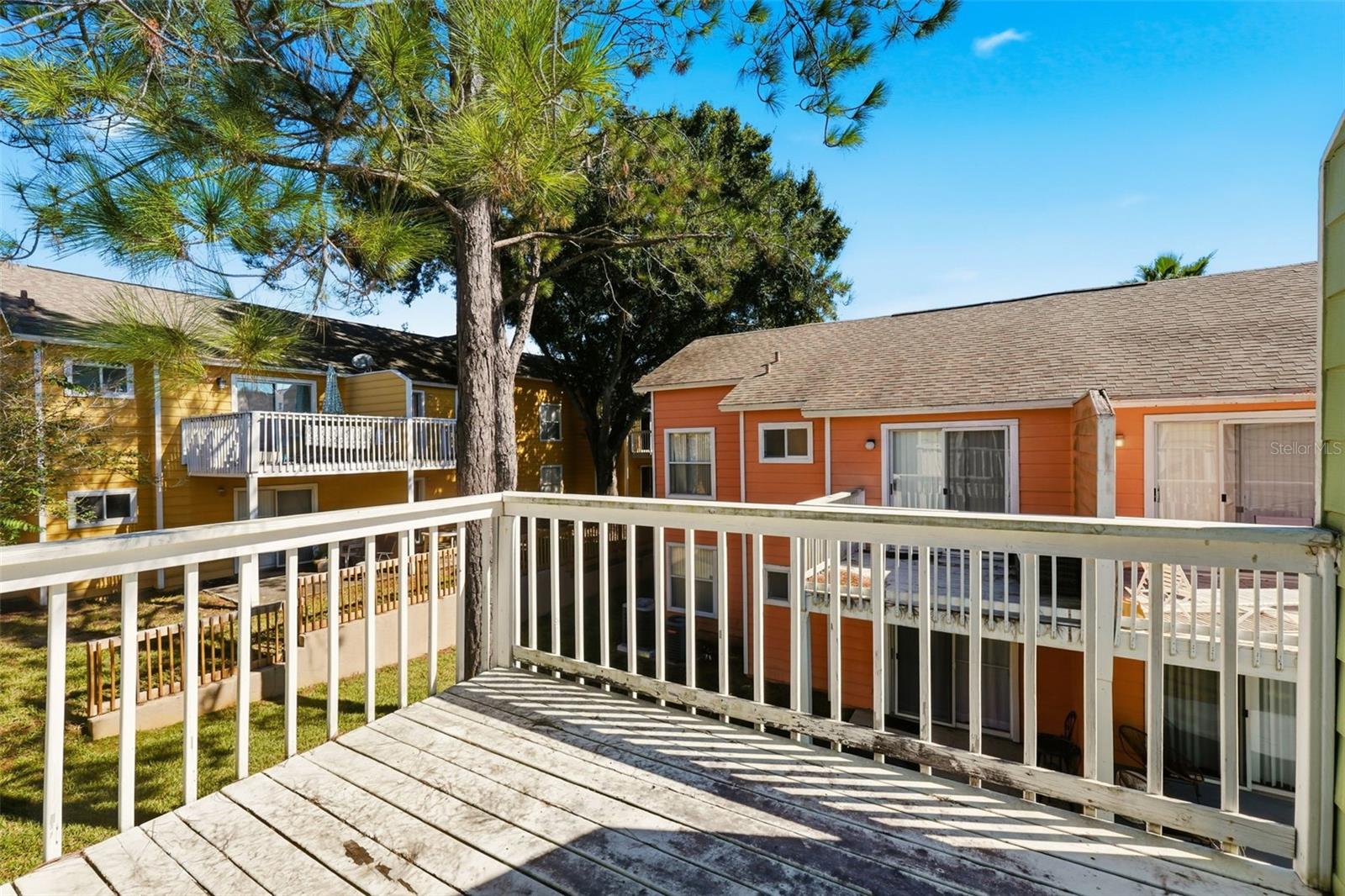 Image 22 of 43 For 8719 Rockingham Terrace C