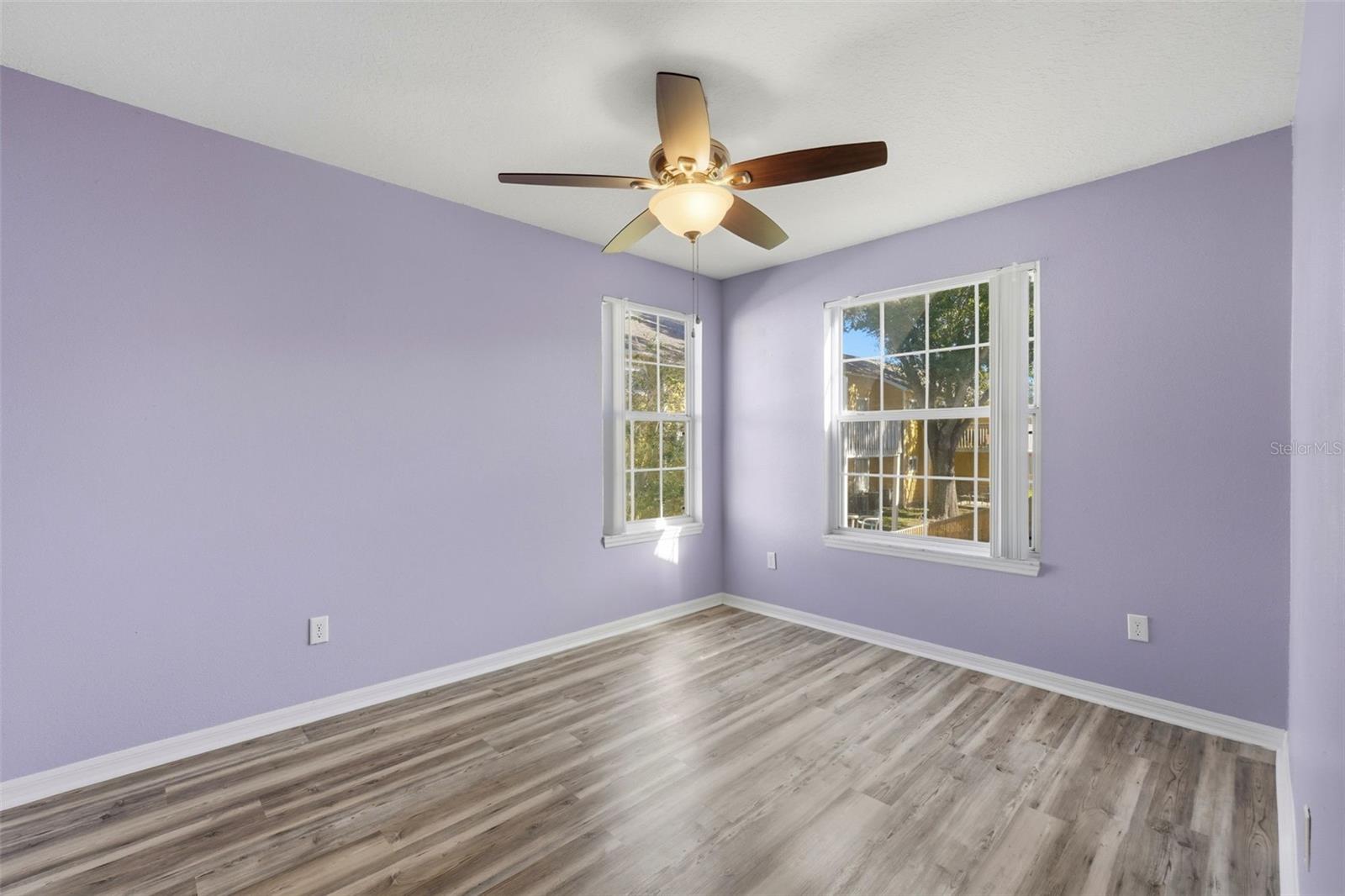 Image 26 of 43 For 8719 Rockingham Terrace C
