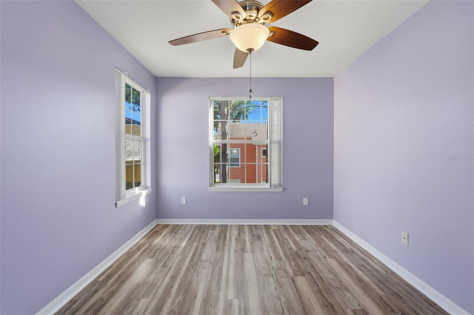 Image 28 of 43 For 8719 Rockingham Terrace C
