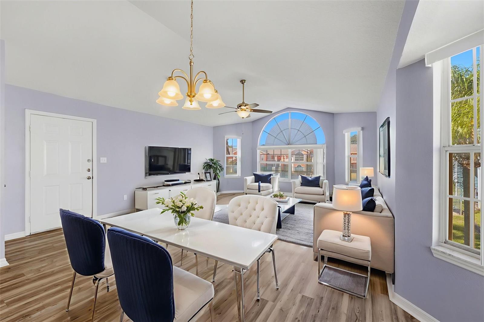 Image 4 of 43 For 8719 Rockingham Terrace C