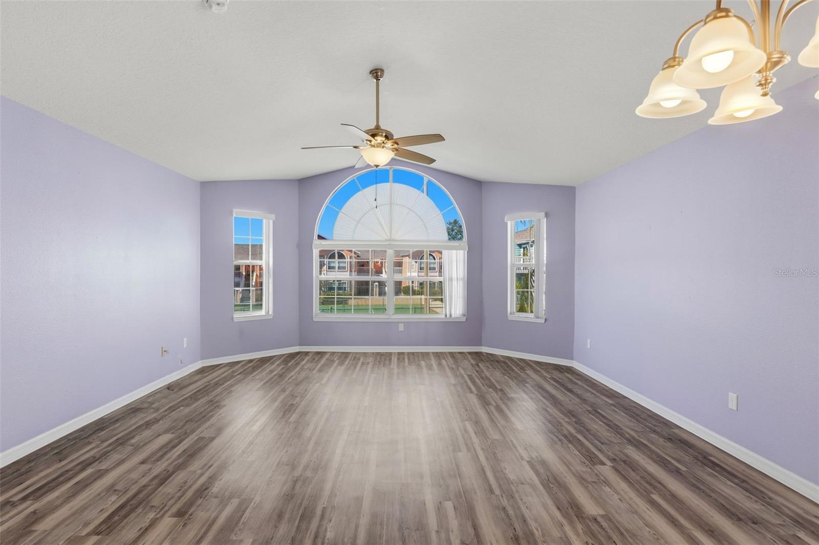 Image 6 of 43 For 8719 Rockingham Terrace C