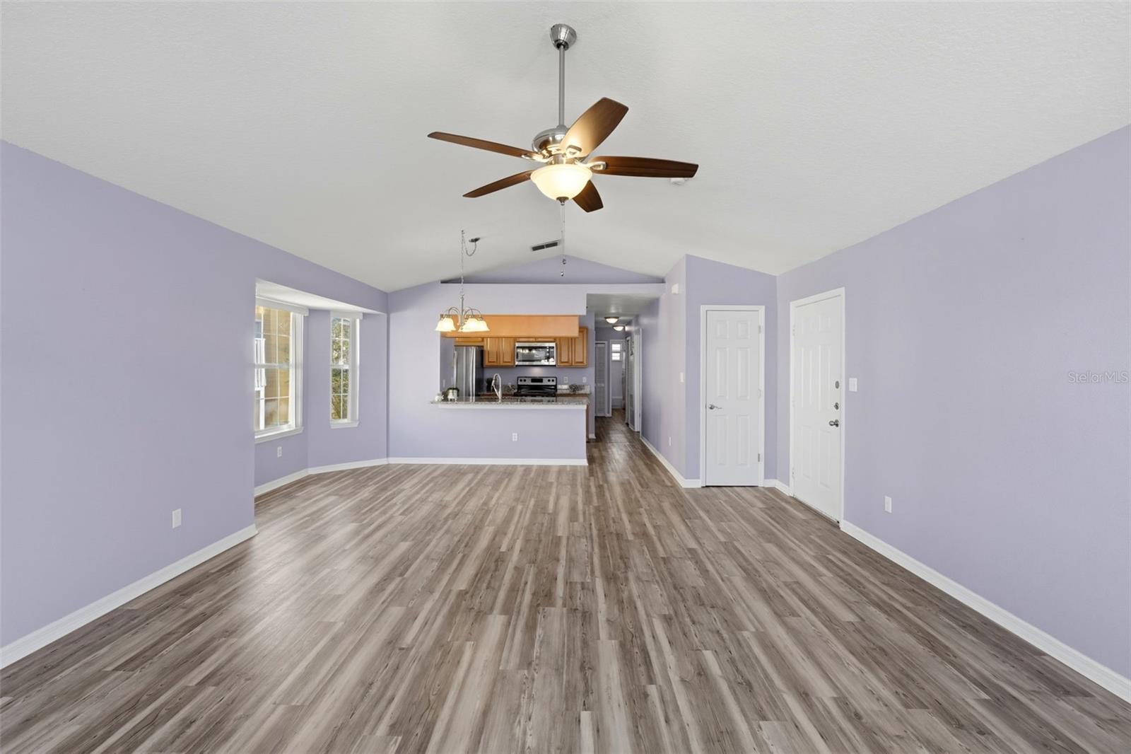 Image 8 of 43 For 8719 Rockingham Terrace C