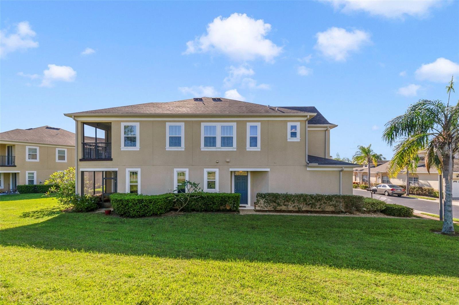 Image 24 of 31 For 13561 Fountainbleau Drive