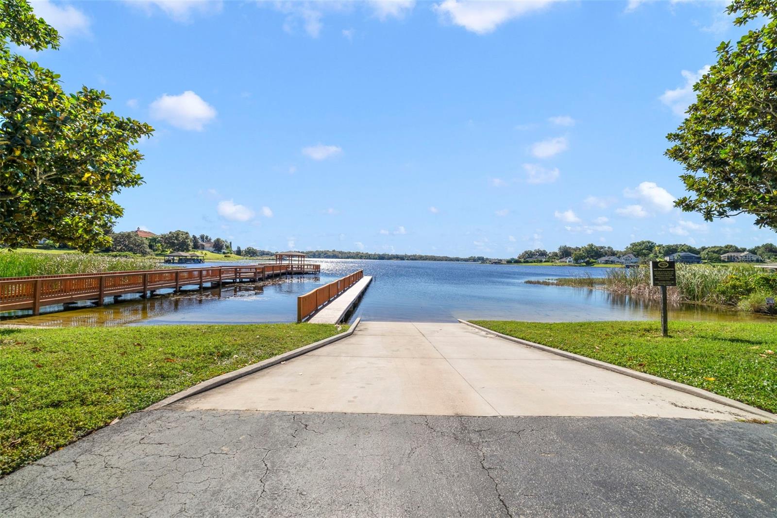 Image 27 of 31 For 13561 Fountainbleau Drive