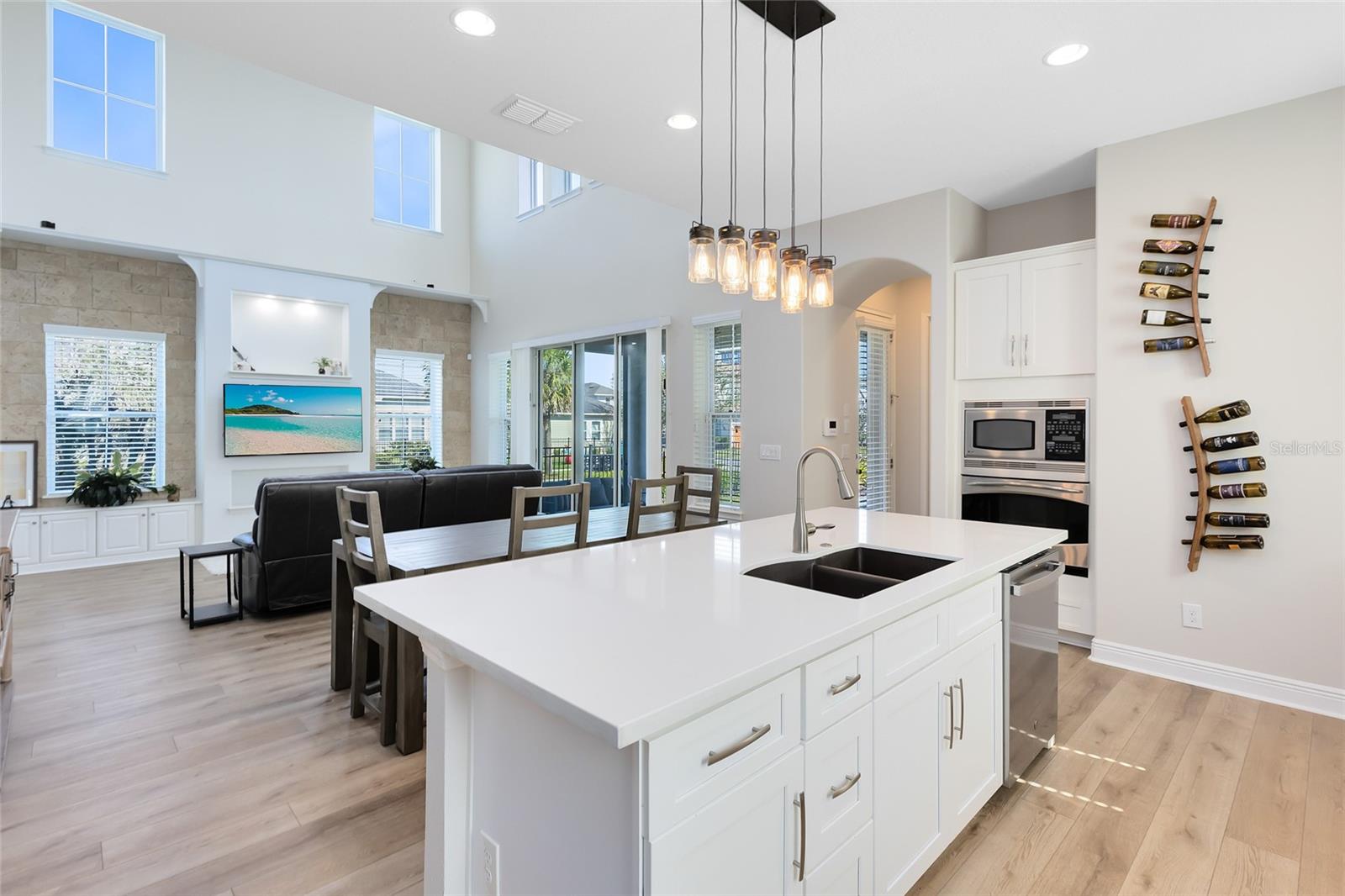 Image 15 of 68 For 13875 Sachs Avenue