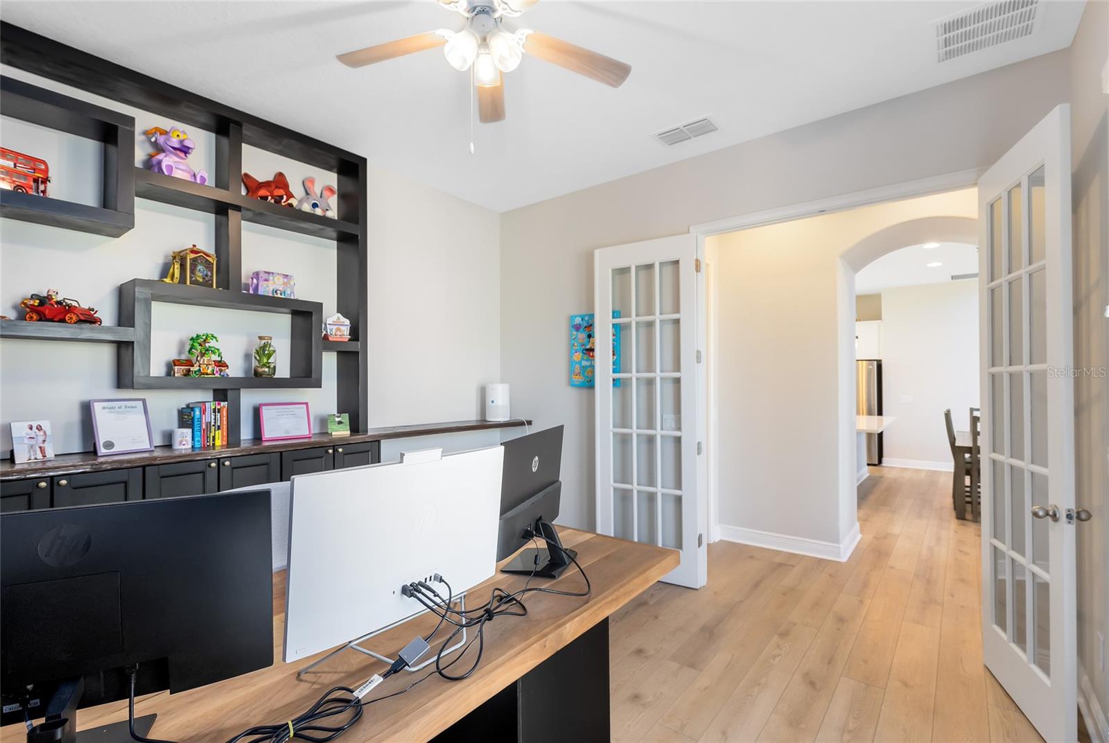 Image 19 of 68 For 13875 Sachs Avenue