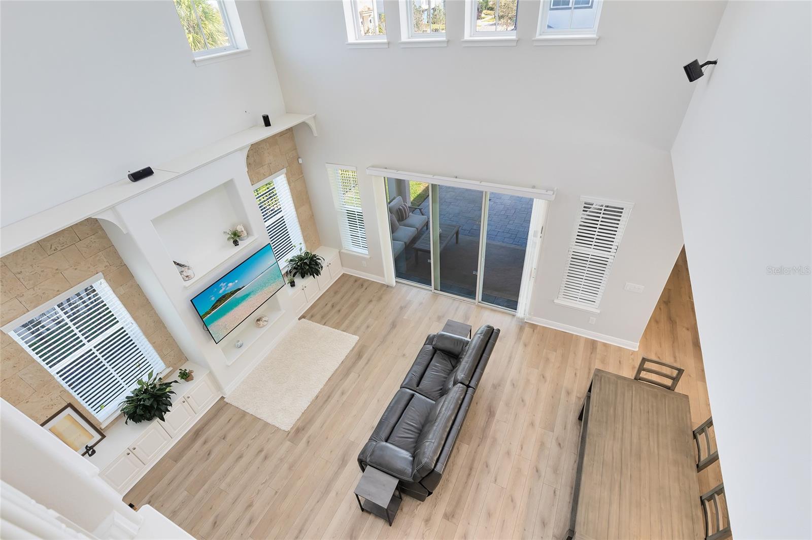 Image 23 of 68 For 13875 Sachs Avenue