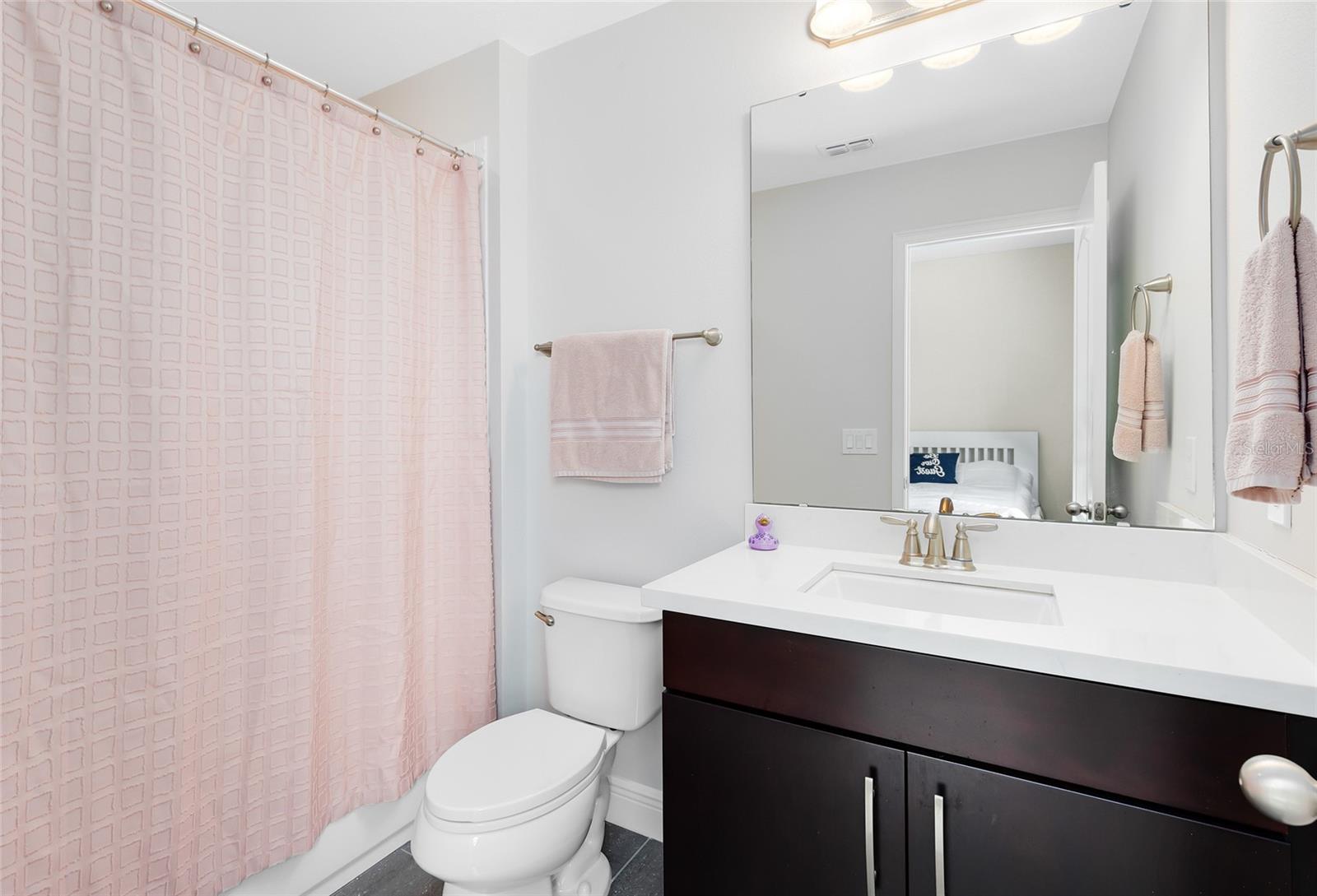 Image 33 of 68 For 13875 Sachs Avenue