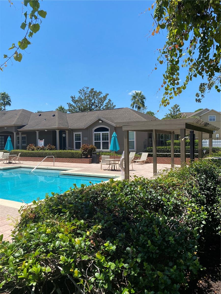 Image 11 of 13 For 404 Summit Ridge Place 302