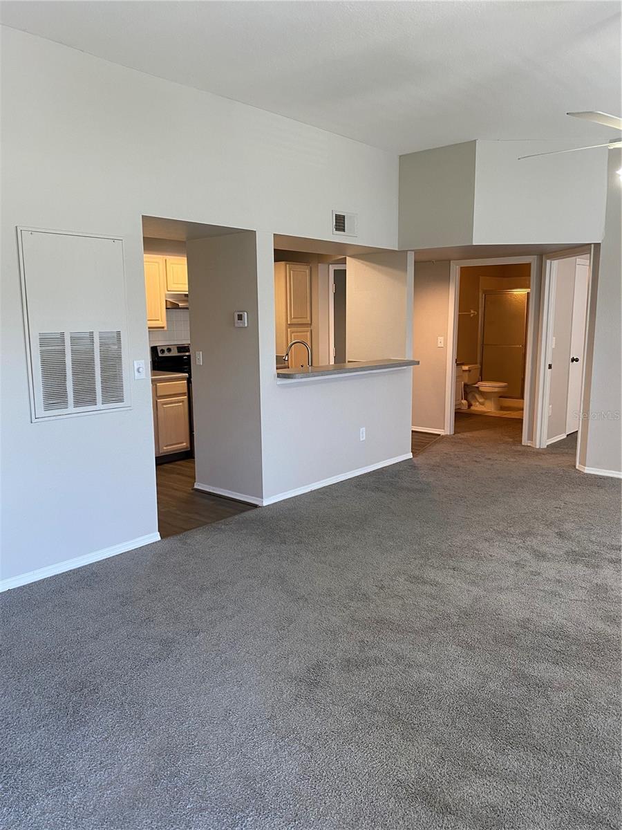 Image 2 of 13 For 404 Summit Ridge Place 302