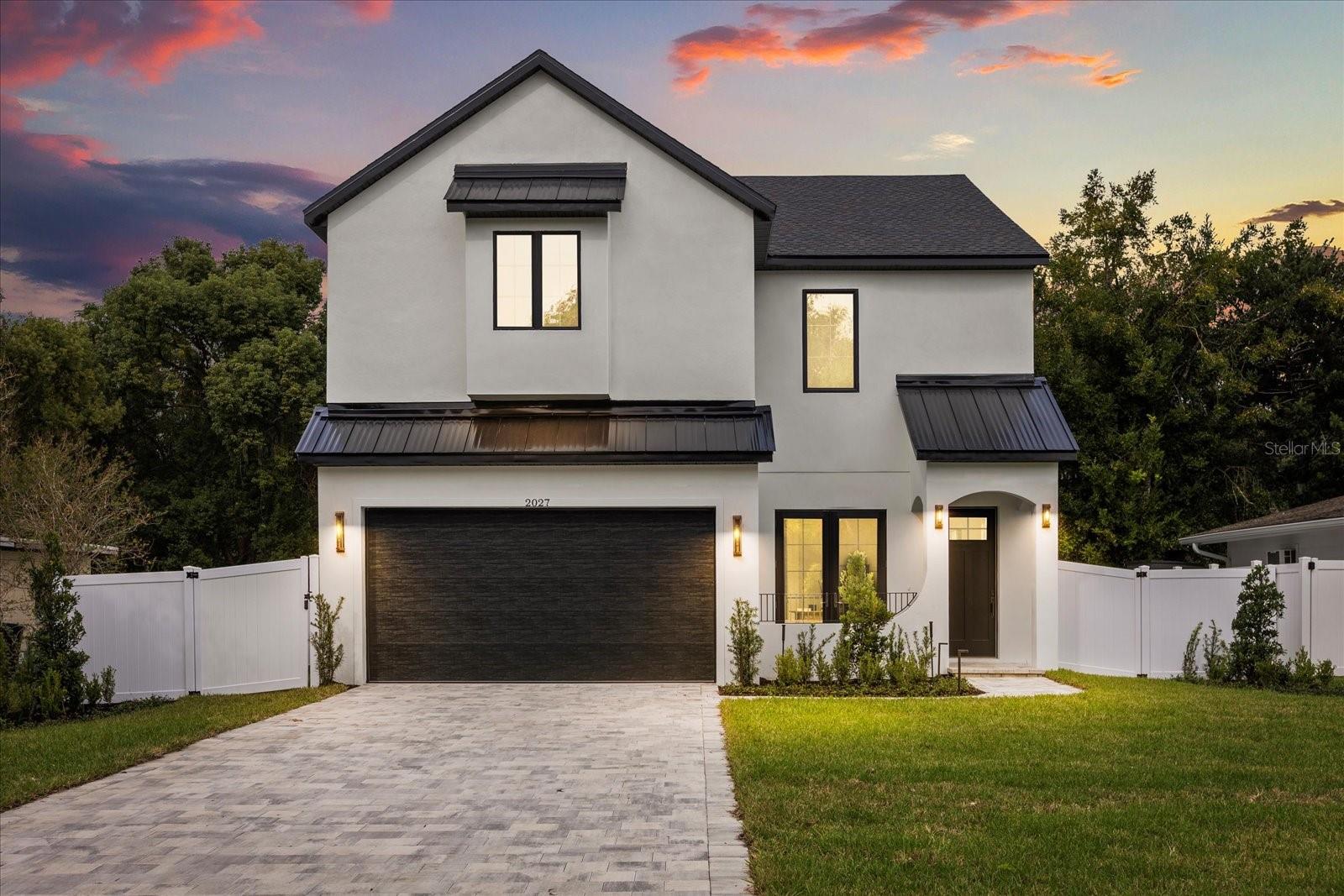 Image 2 of 54 For 2027 Harding Street