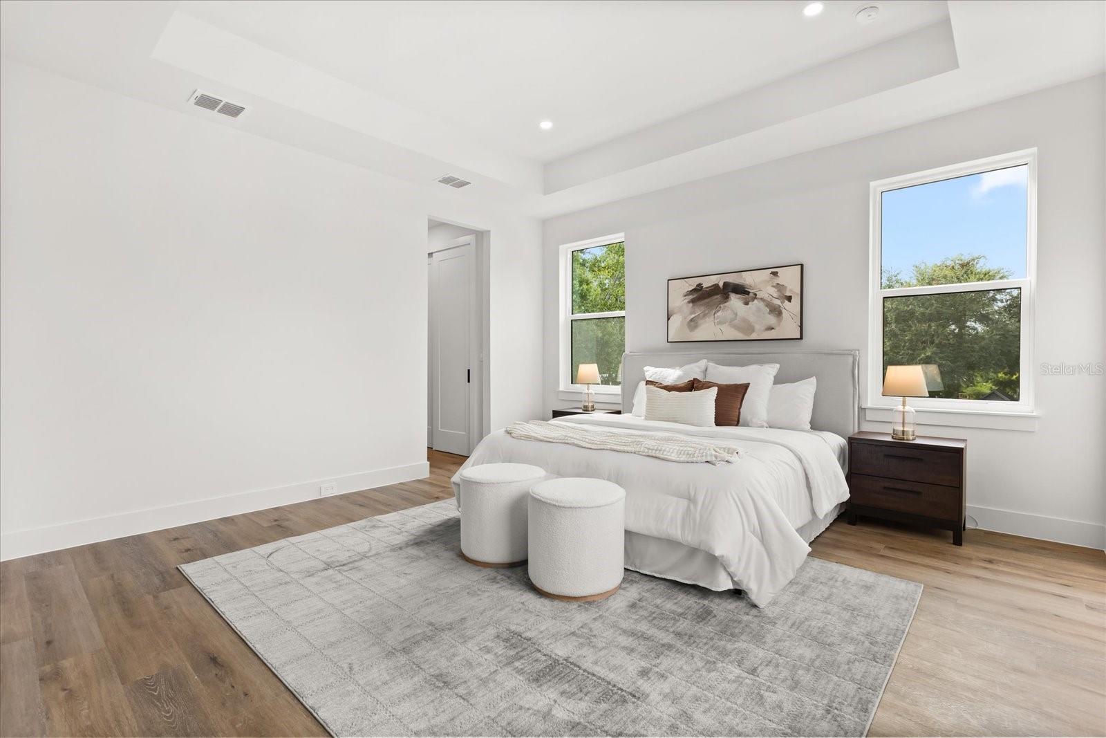 Image 31 of 54 For 2027 Harding Street