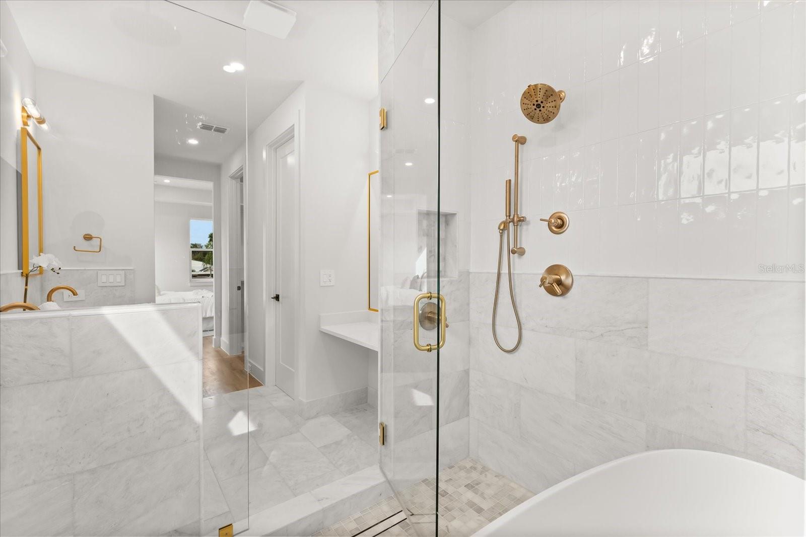 Image 37 of 54 For 2027 Harding Street