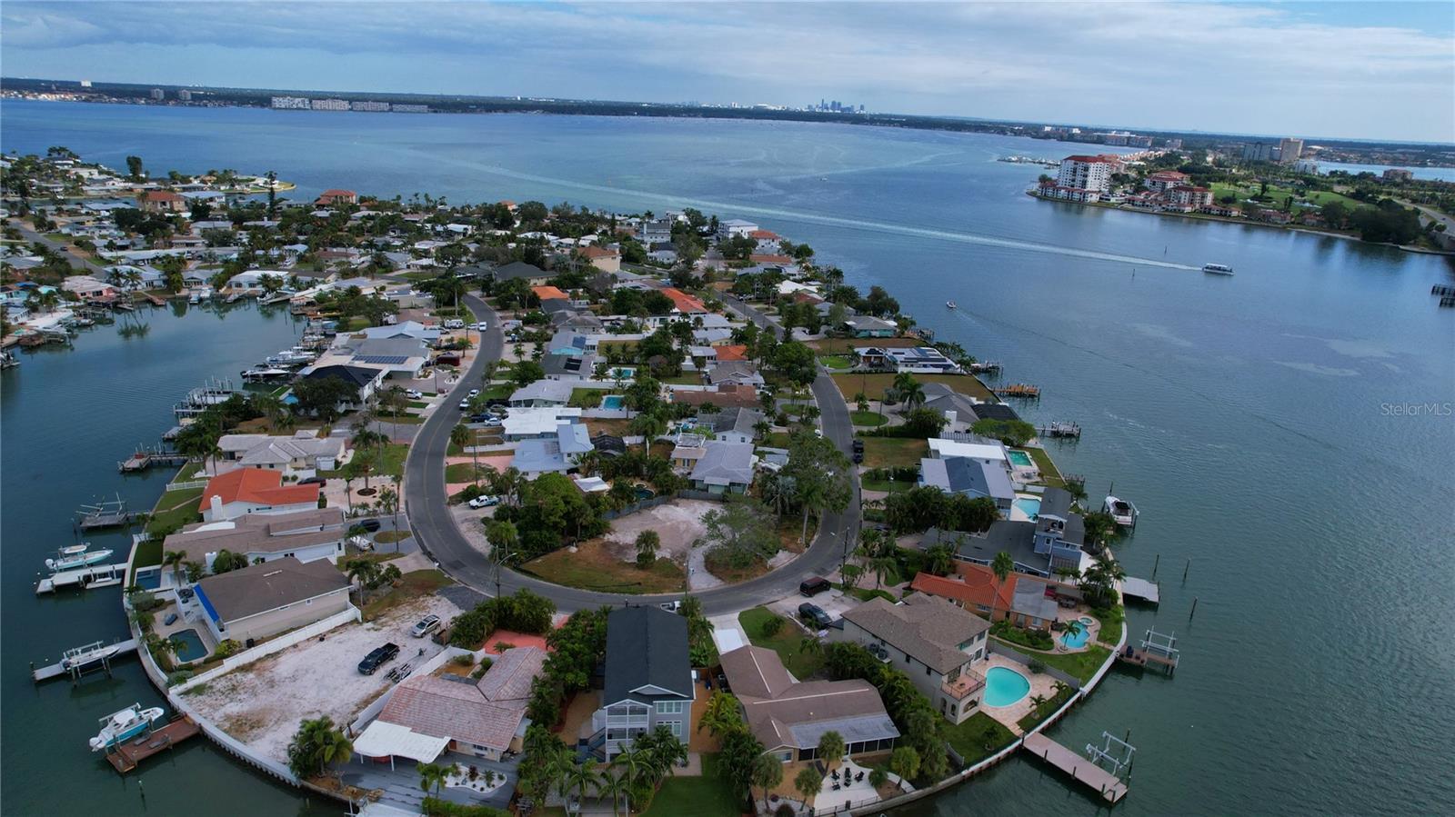 Image 14 of 18 For 3615 Belle Vista Drive E