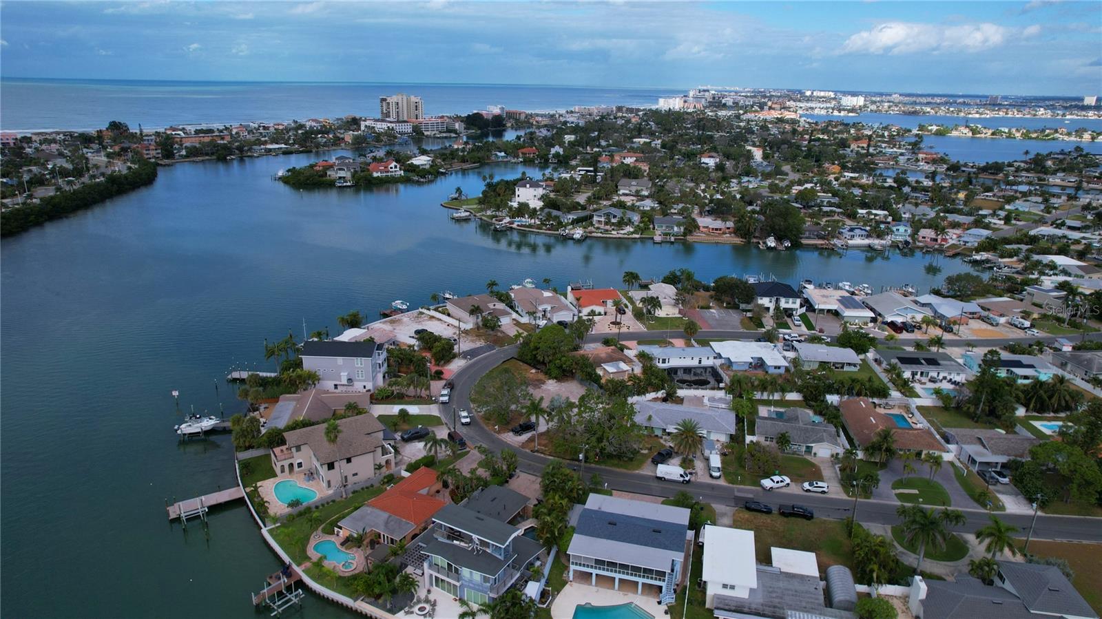 Image 16 of 18 For 3615 Belle Vista Drive E