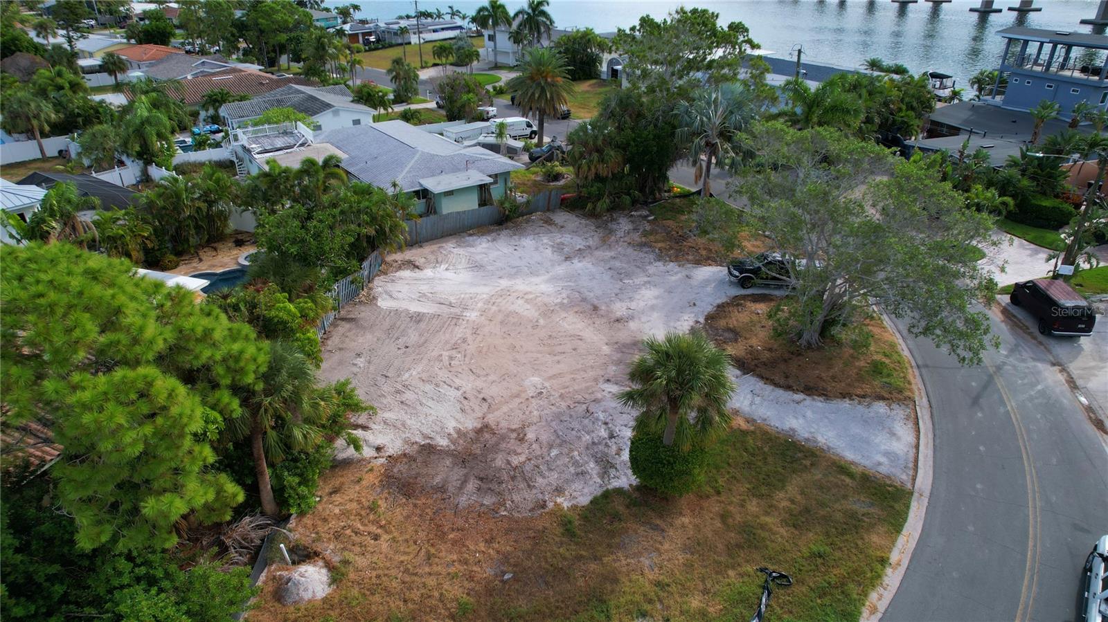 Image 9 of 18 For 3615 Belle Vista Drive E