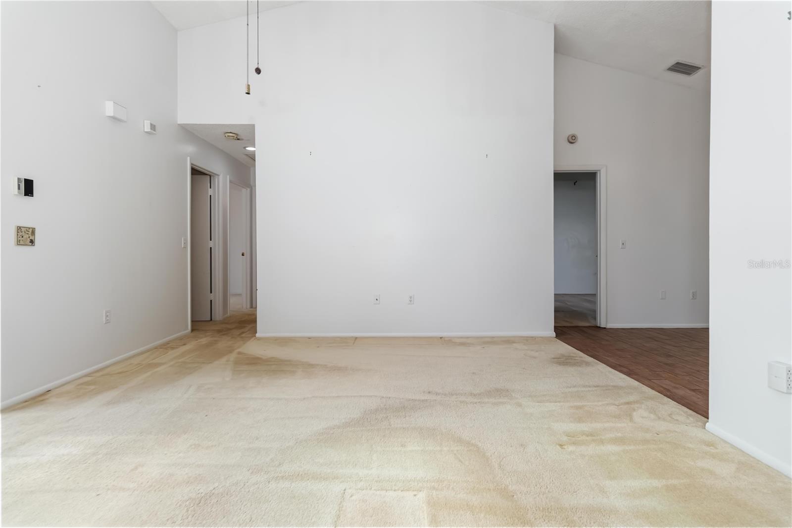 Image 9 of 34 For 3728 Malory Court