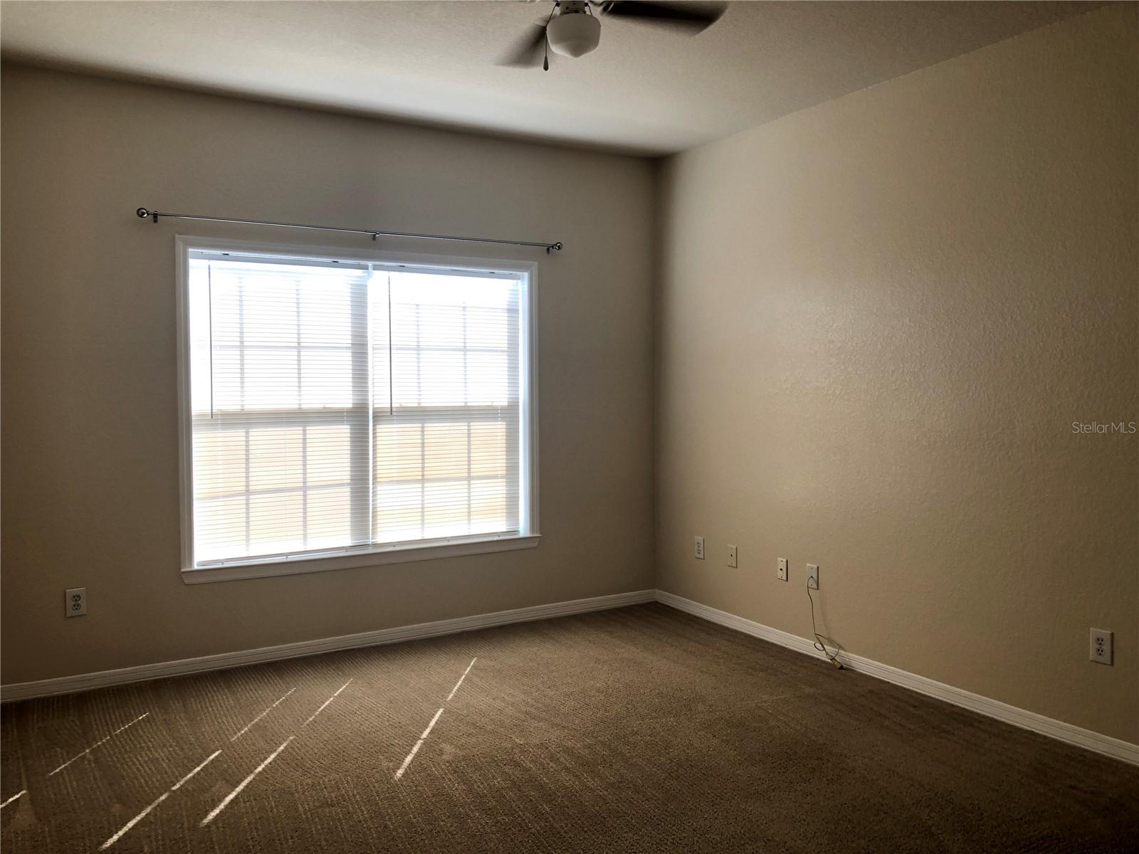 Image 29 of 58 For 3583 Conroy Road 1131