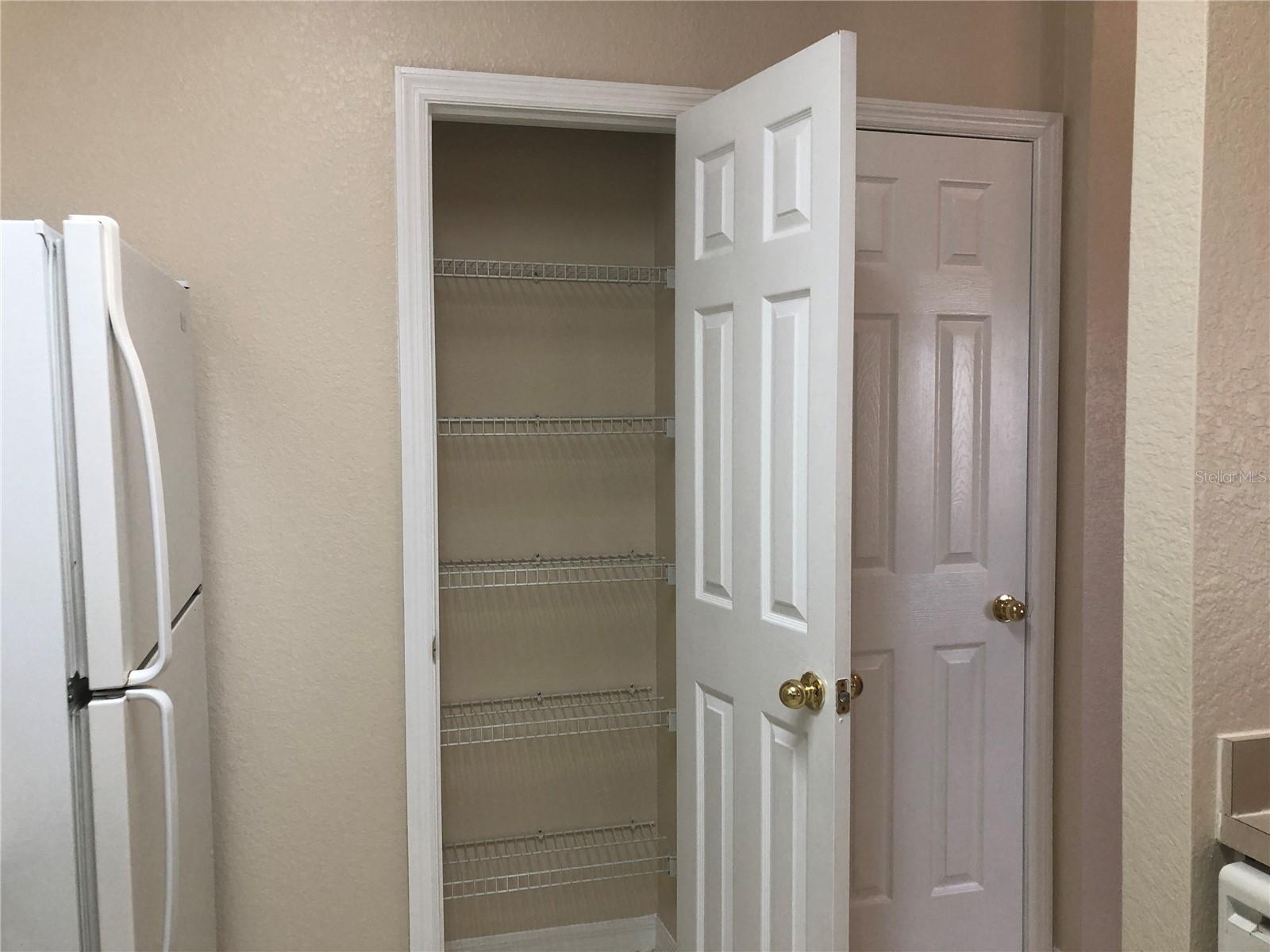 Image 35 of 58 For 3583 Conroy Road 1131