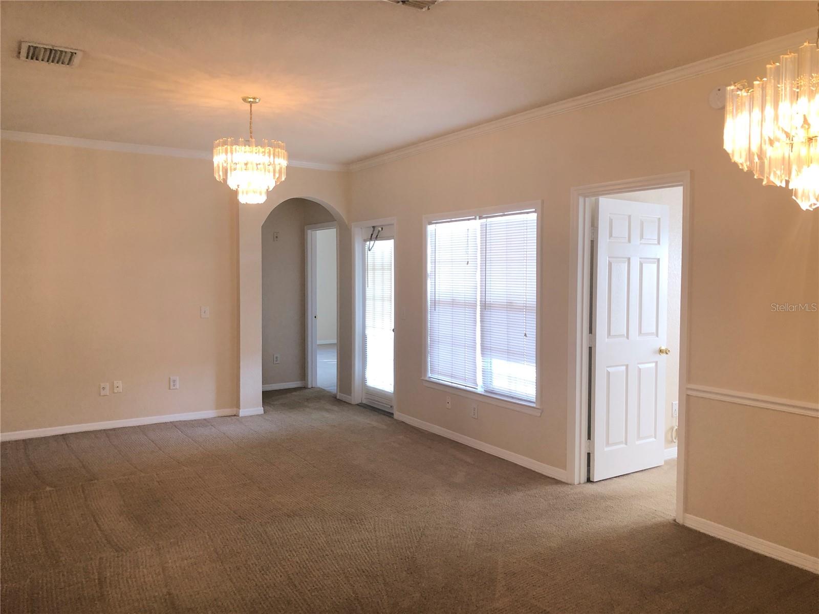 Image 7 of 58 For 3583 Conroy Road 1131