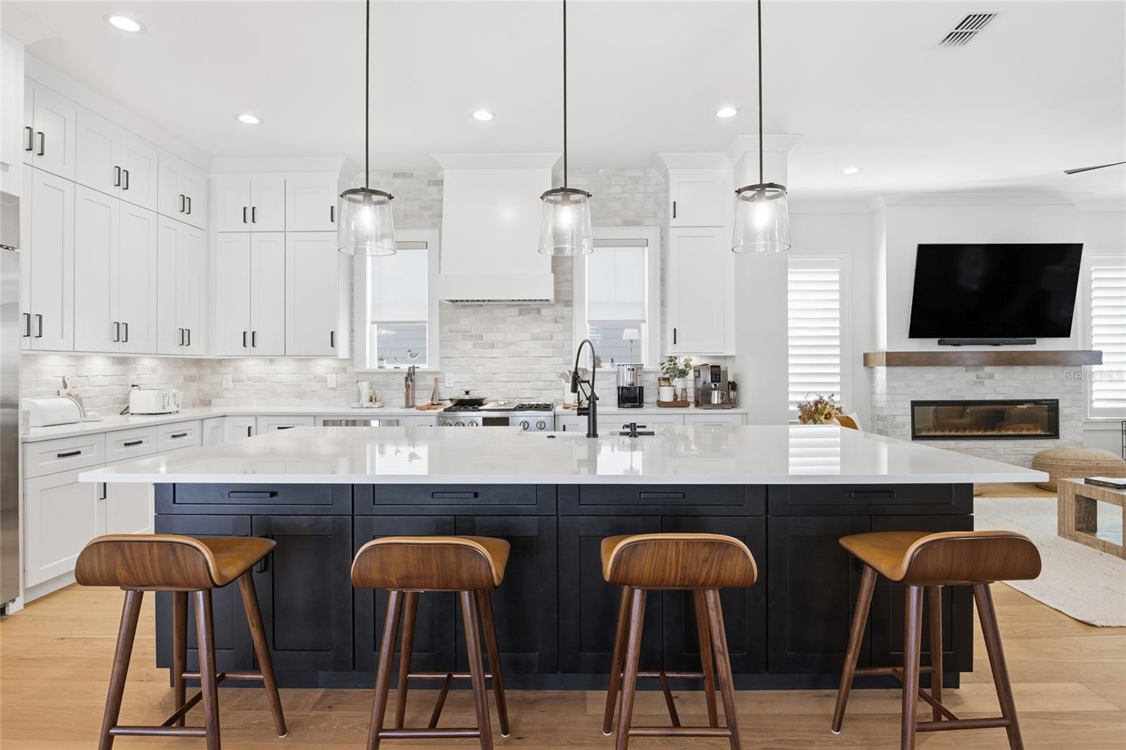 Image 10 of 62 For 1101 Eagles Pass Way