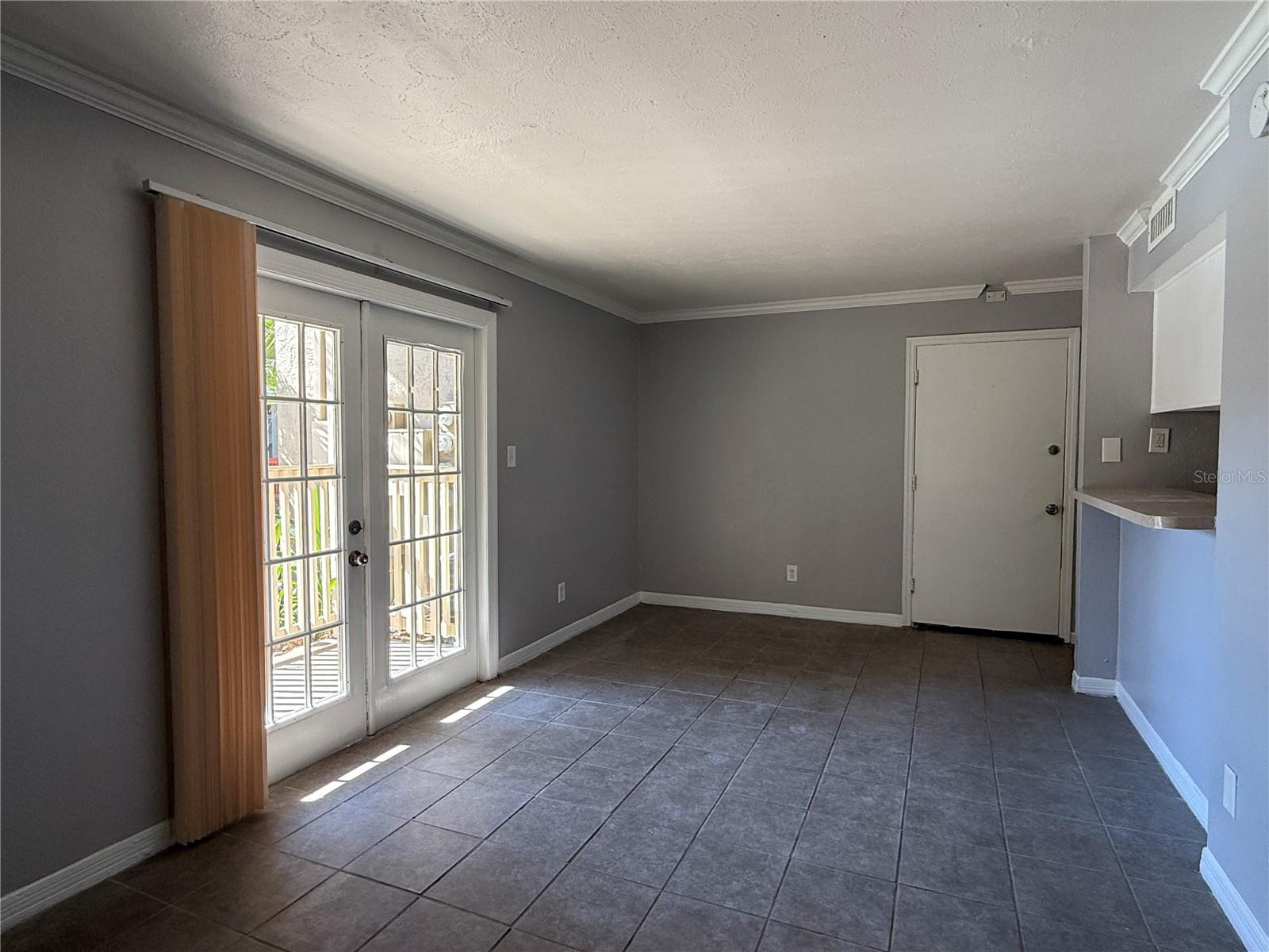 Image 3 of 29 For 425 Wymore Road 103