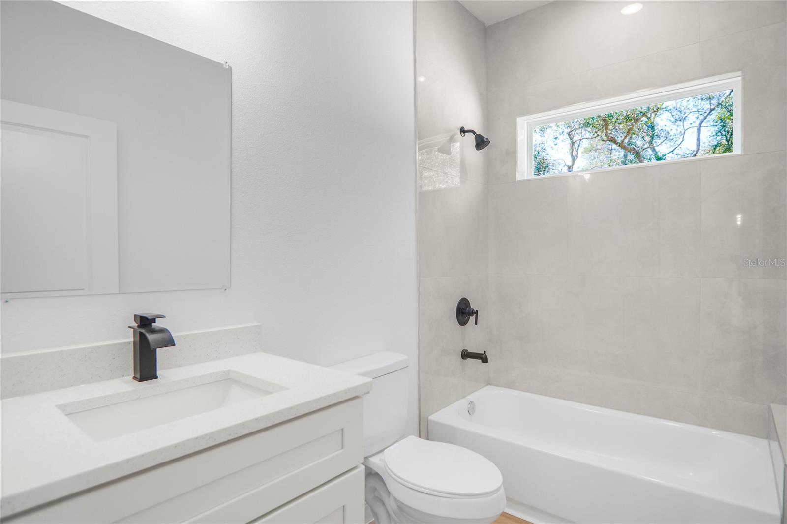 Image 16 of 44 For 2913 162nd Street Road