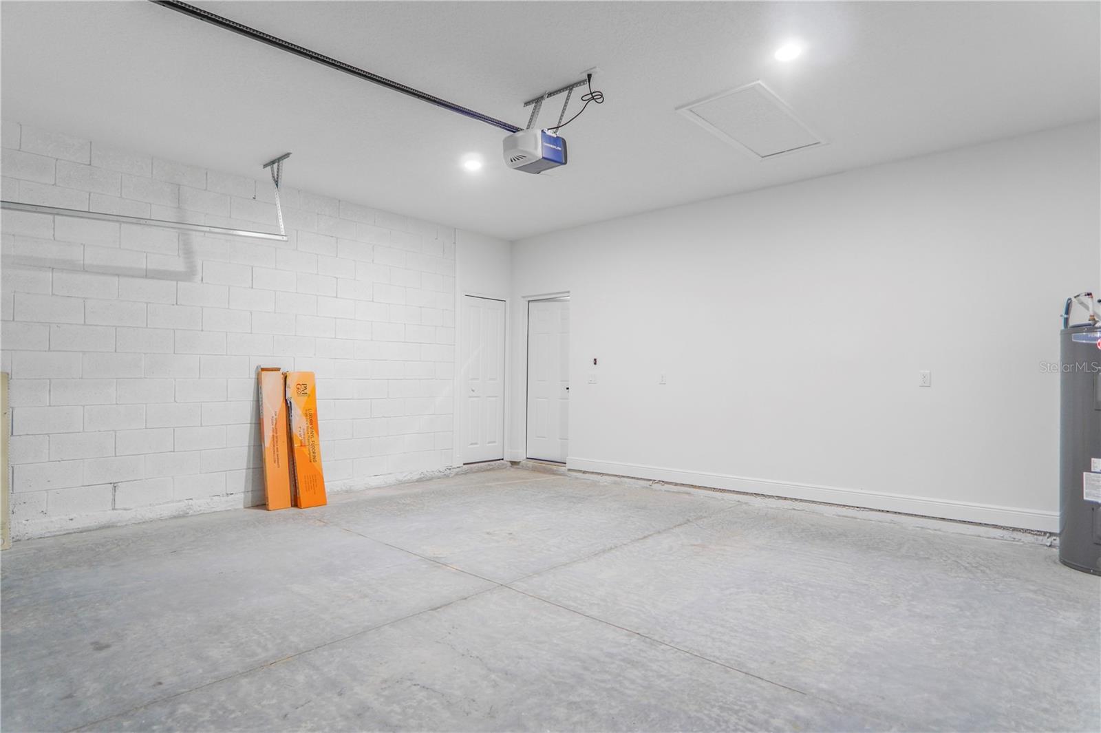 Image 33 of 44 For 2913 162nd Street Road