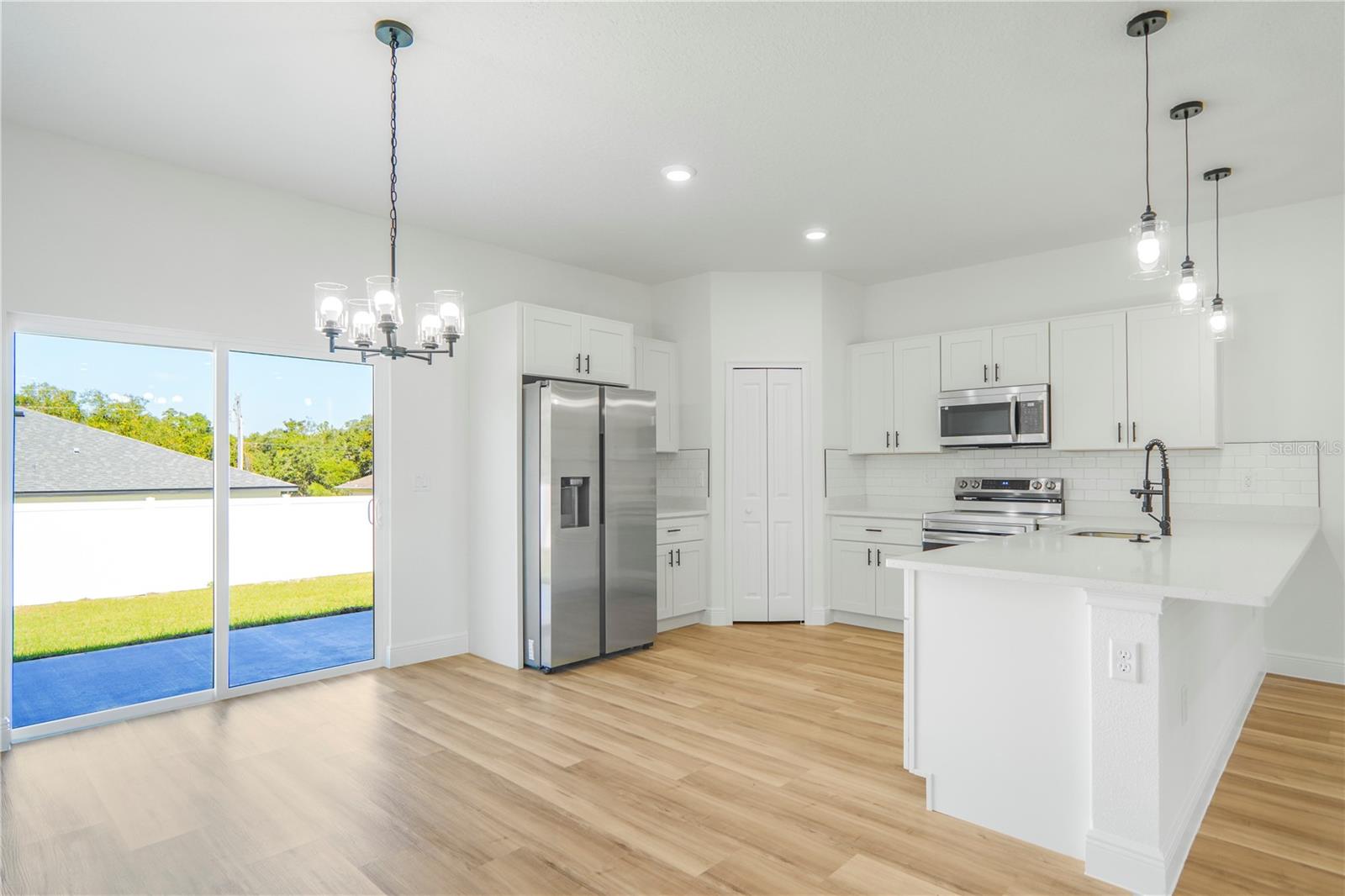 Image 7 of 44 For 2913 162nd Street Road