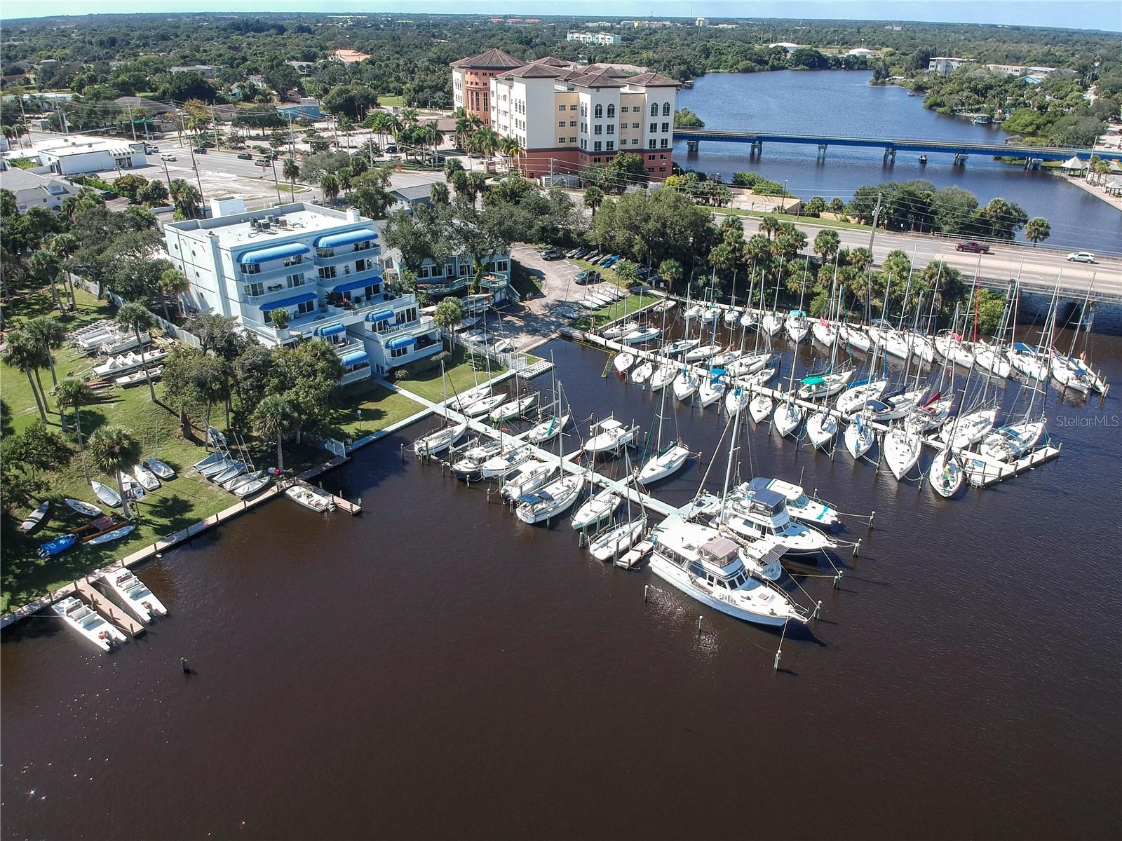 Image 2 of 46 For 1208 River Drive 401