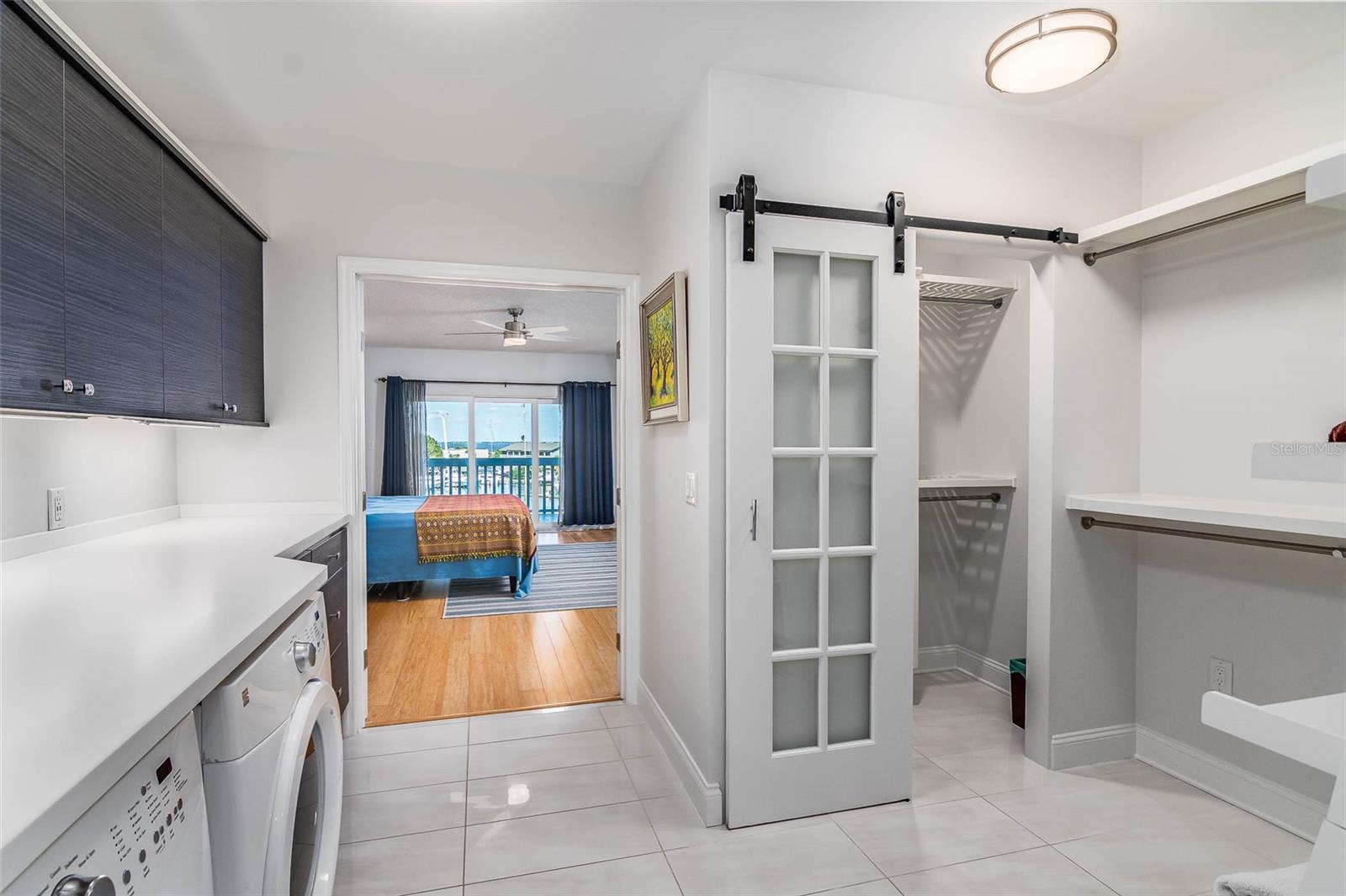 Image 22 of 46 For 1208 River Drive 401