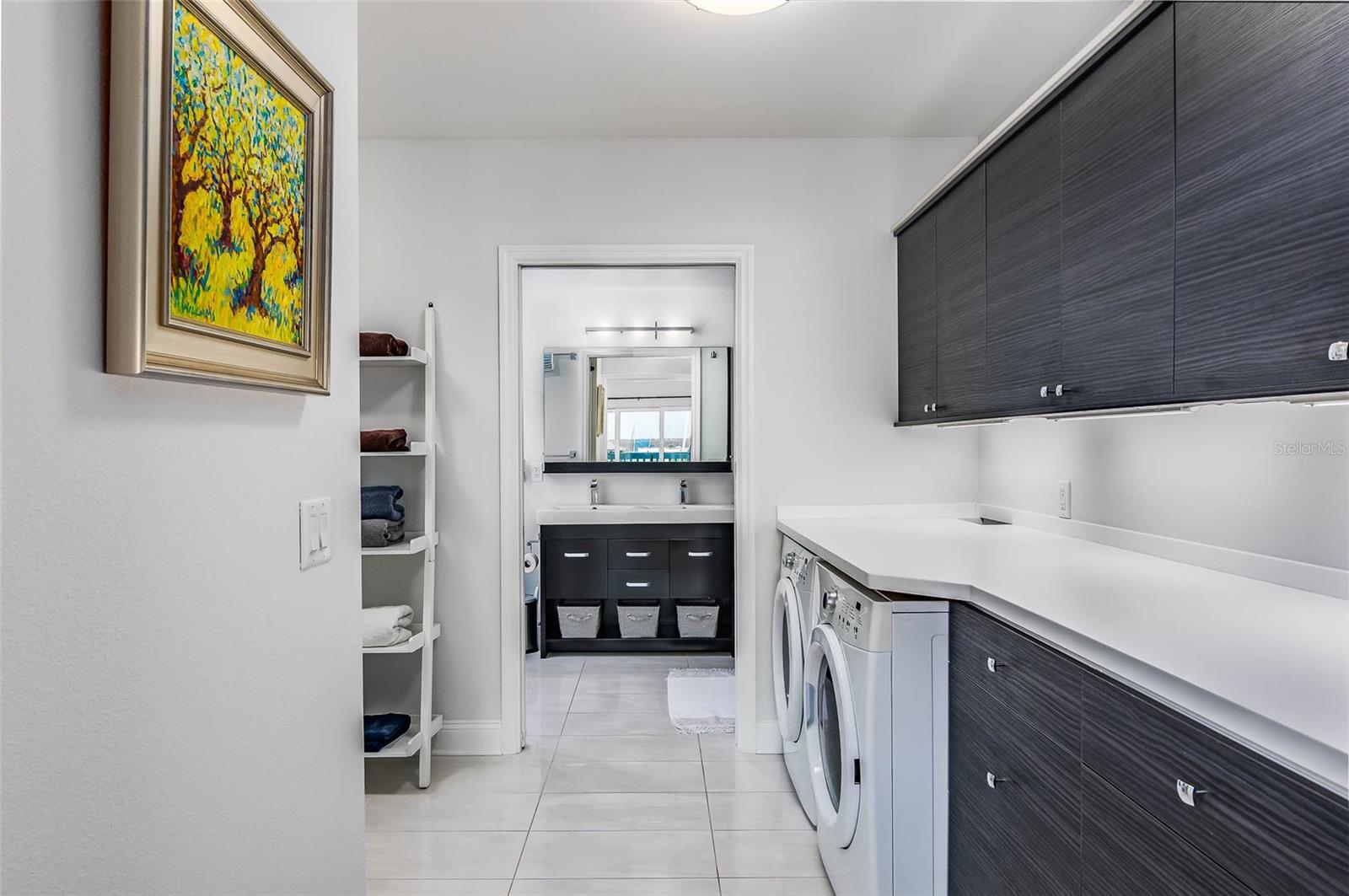 Image 23 of 46 For 1208 River Drive 401