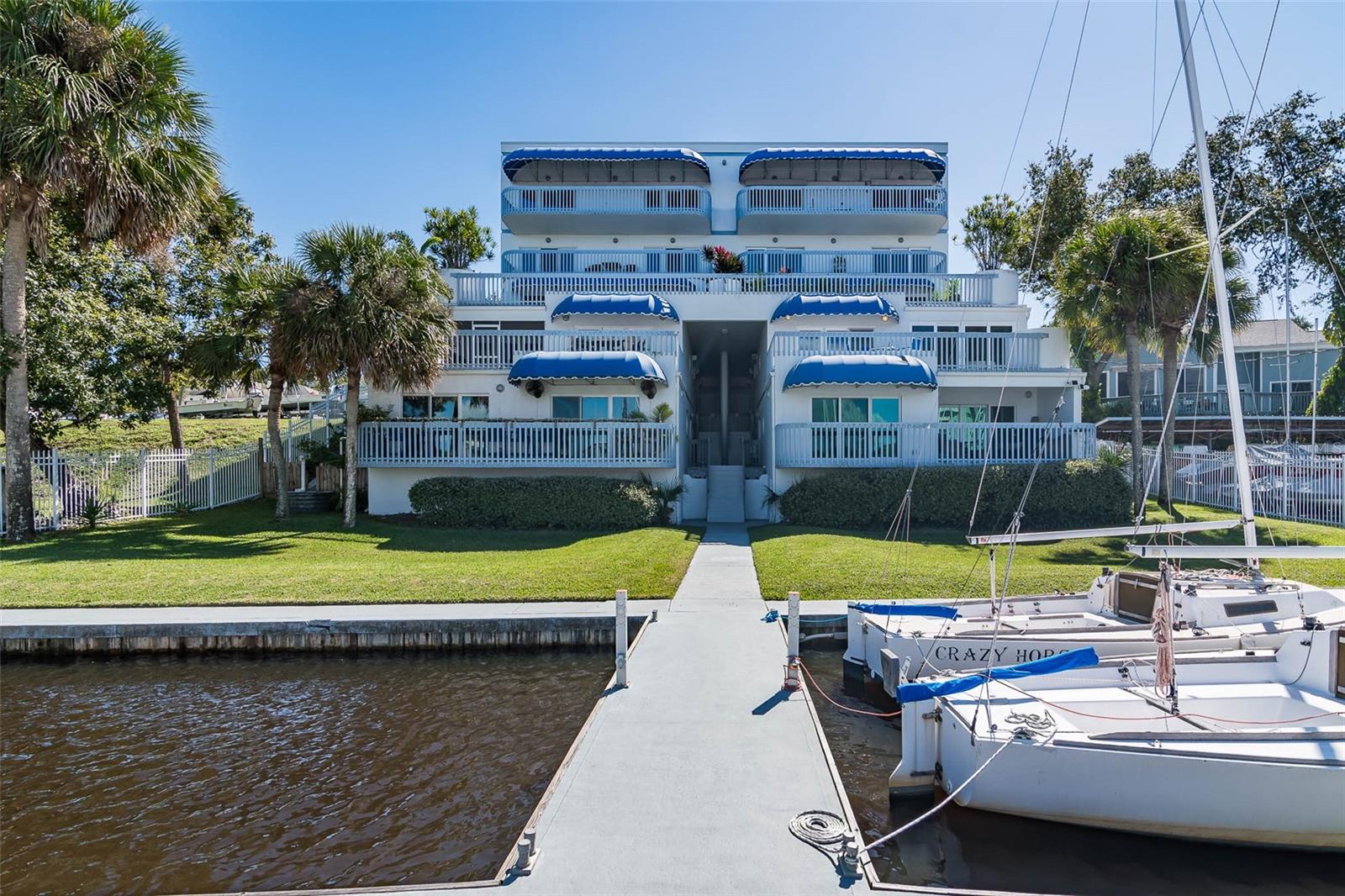 Image 40 of 46 For 1208 River Drive 401