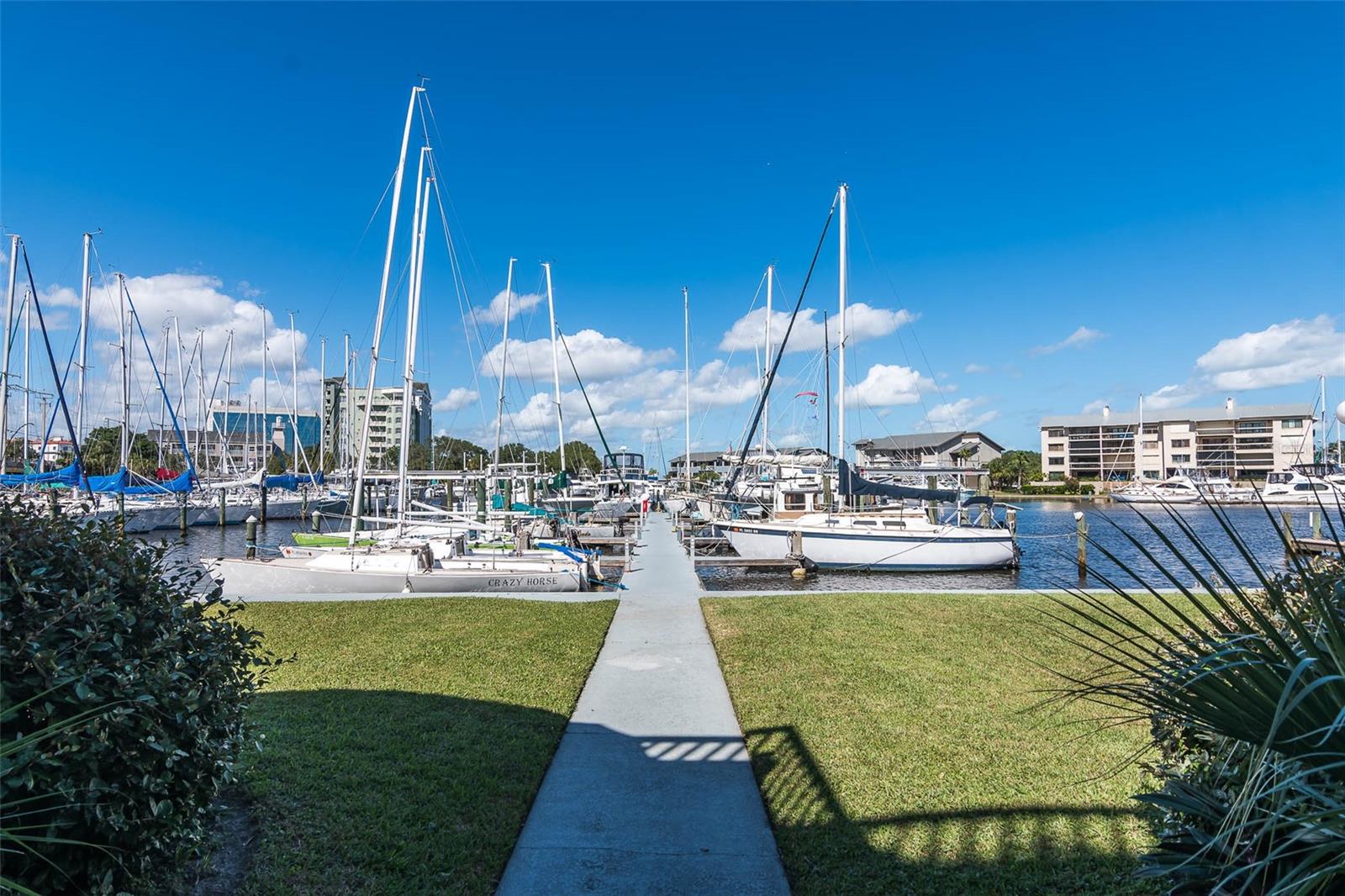 Image 44 of 46 For 1208 River Drive 401