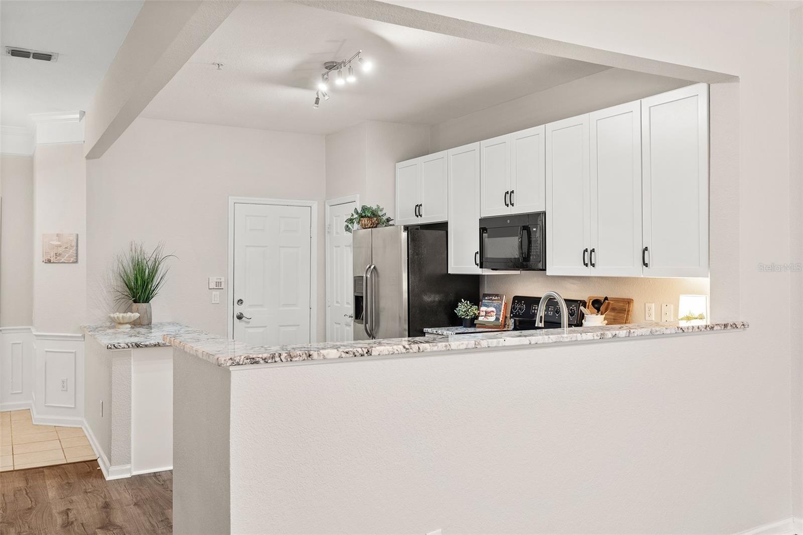 Image 8 of 36 For 2864 Polana St  106