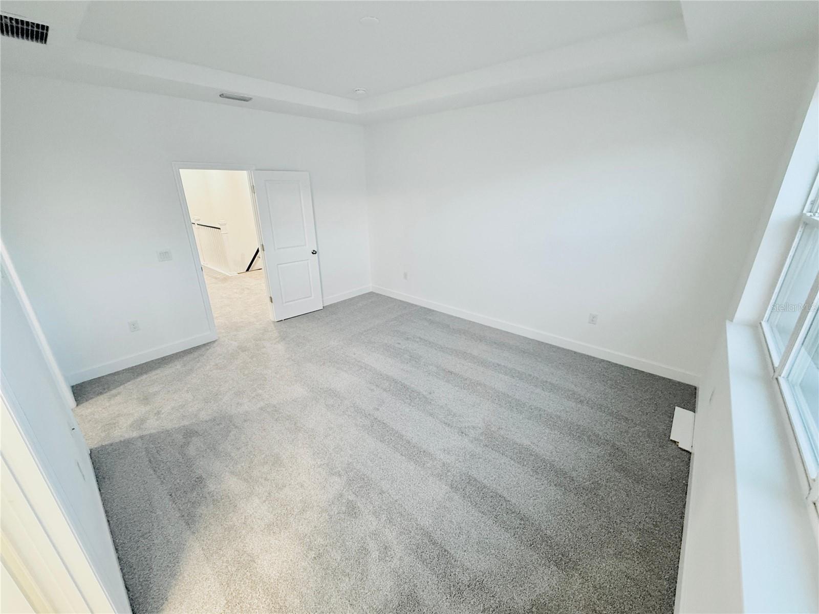 Image 41 of 52 For 12585 Clear Sapphire Drive