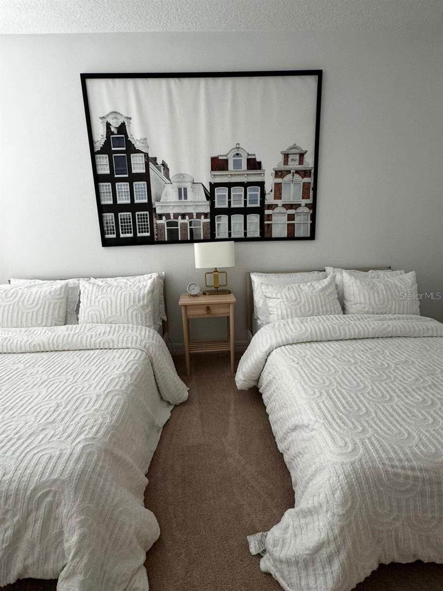 Image 18 of 32 For 10778 Citron Oaks Drive