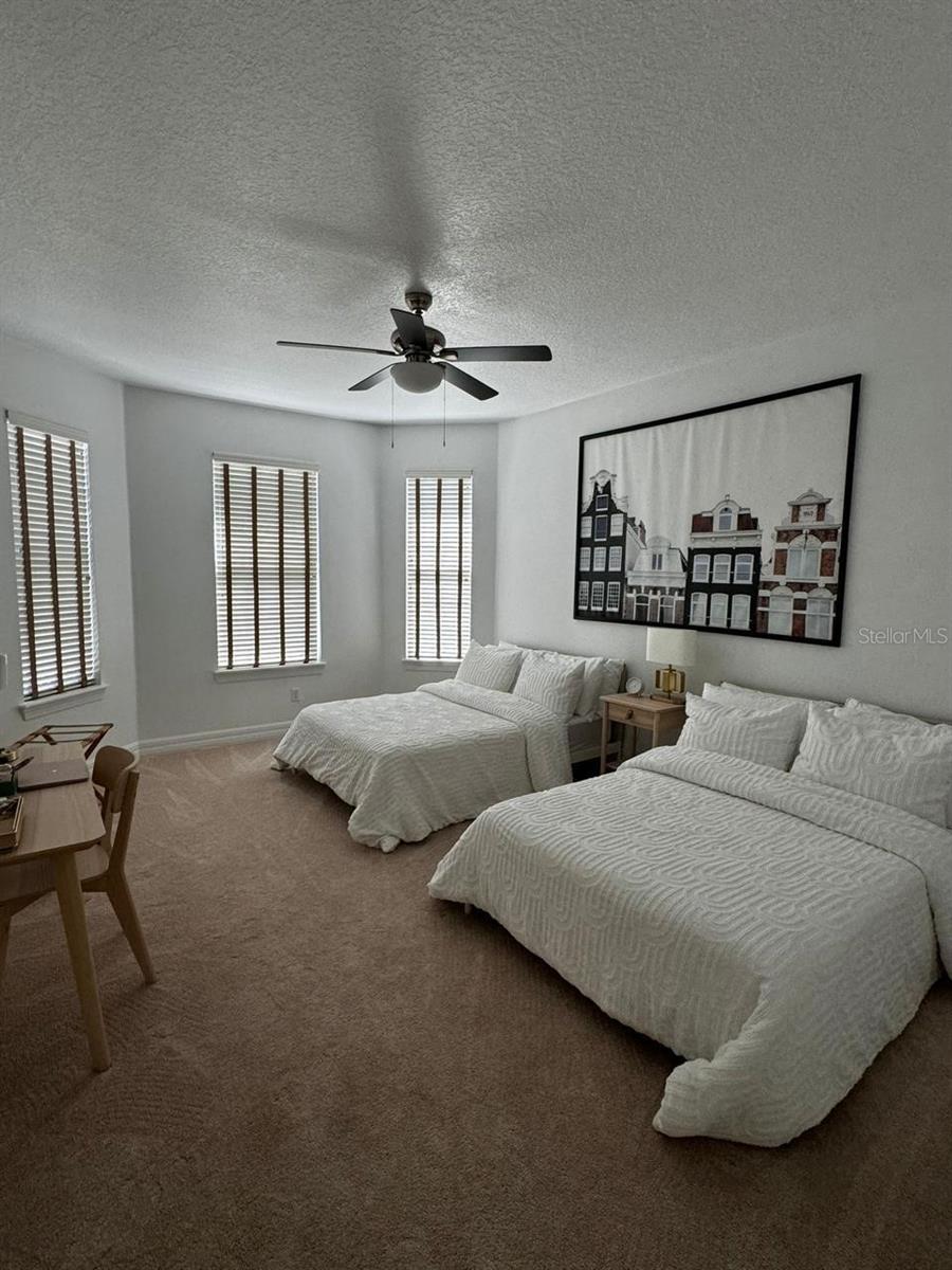 Image 19 of 32 For 10778 Citron Oaks Drive