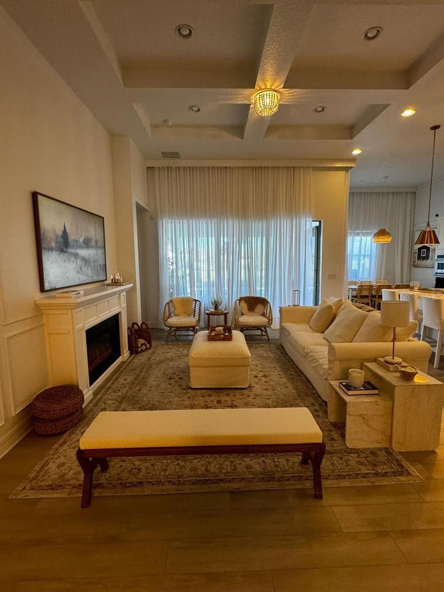 Image 4 of 32 For 10778 Citron Oaks Drive