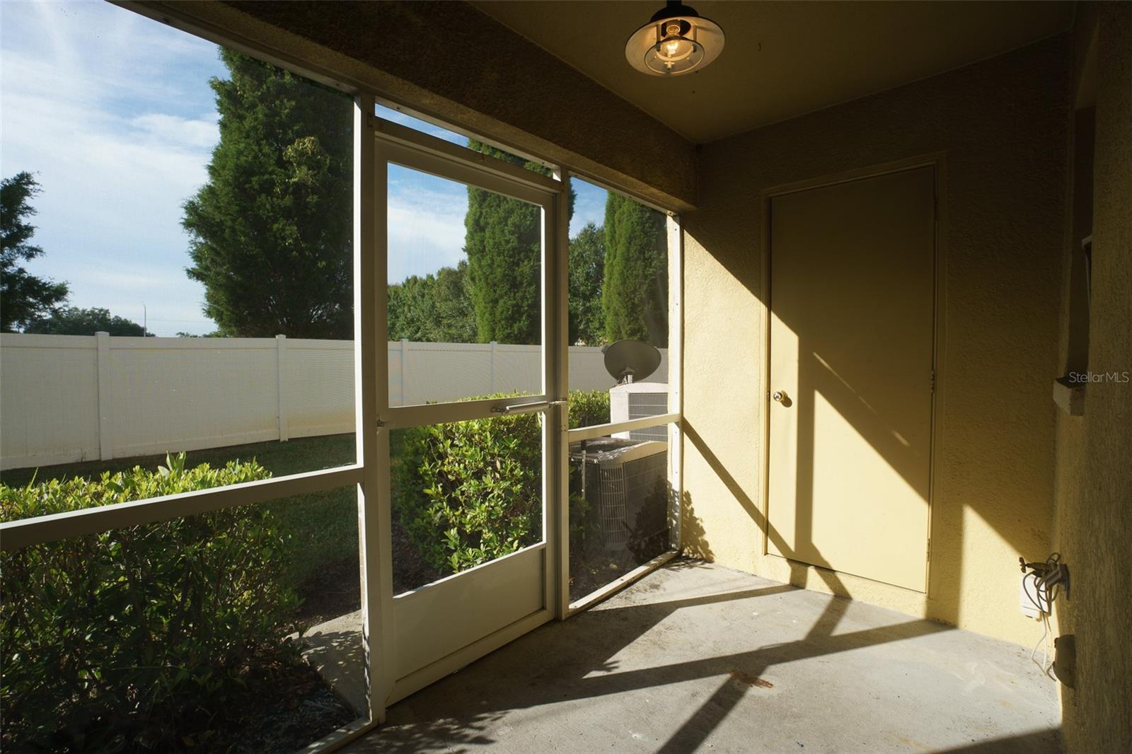 Image 15 of 21 For 3412 Dragon View Court