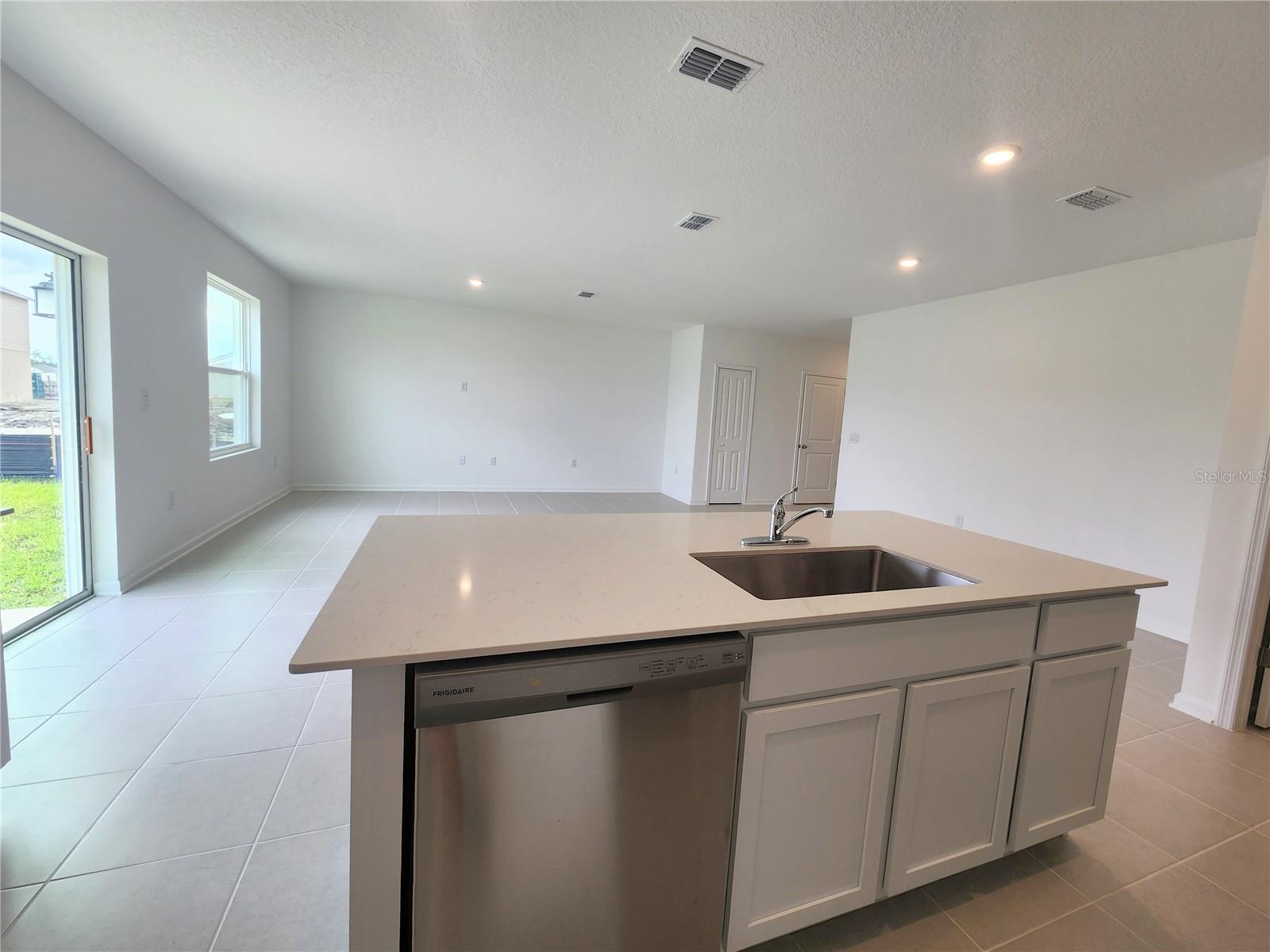 Image 8 of 45 For 1220 Belle Isle Lane