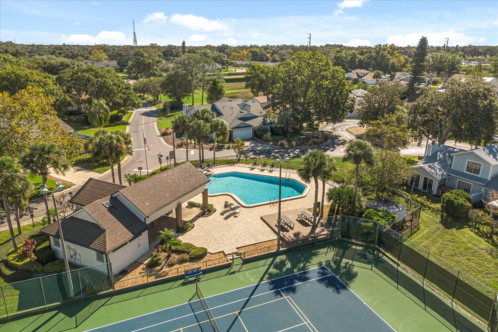 Image 27 of 27 For 975 Malden Court