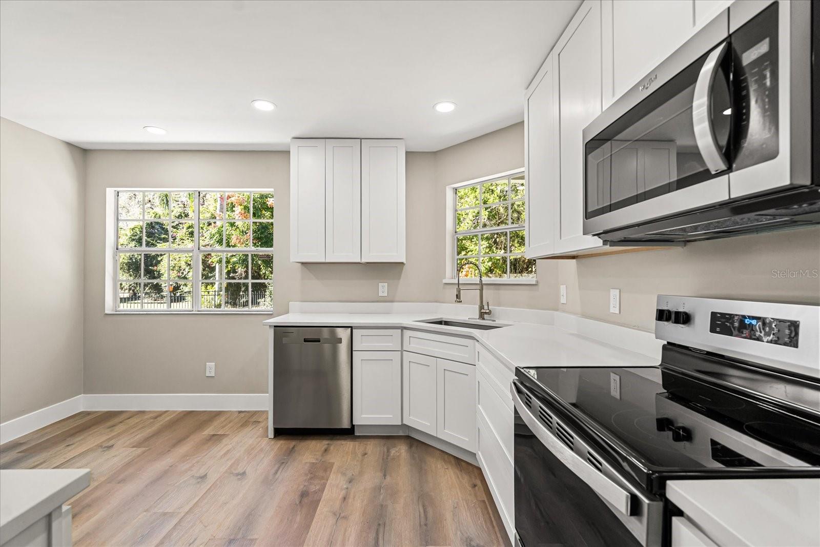 Image 9 of 27 For 975 Malden Court