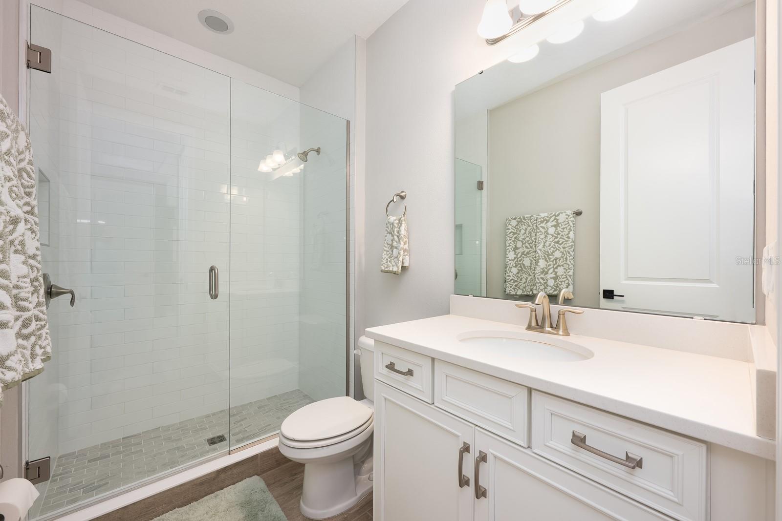 Image 22 of 45 For 15714 Vetta Drive